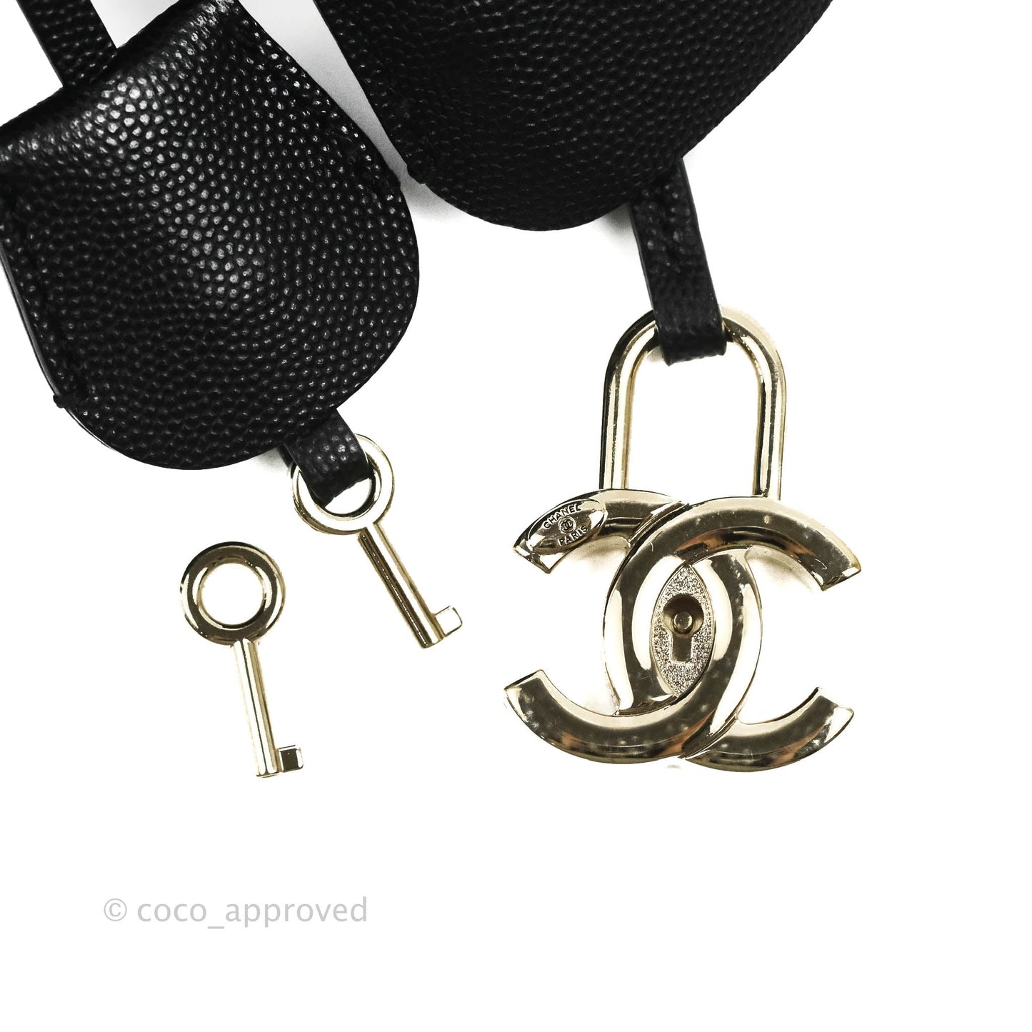 Chanel Quilted Small CC Filigree Vanity Case Black Caviar Gold Hardware
