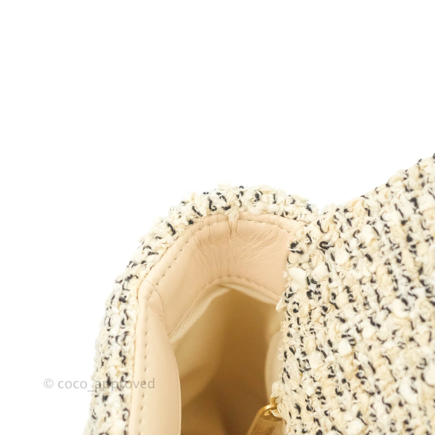 Chanel 19 Small Tweed Oreo Cream Mixed Hardware
