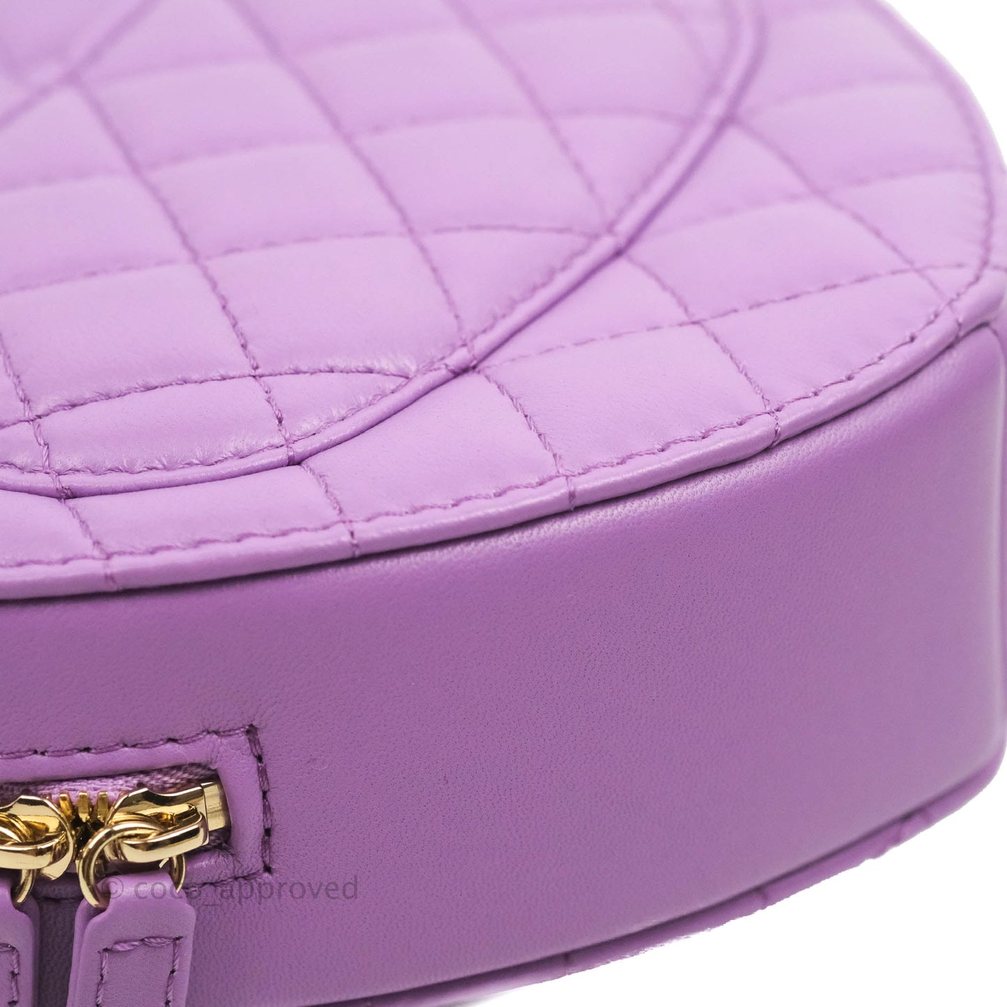 Chanel Large Heart Bag Purple Lambskin Gold Hardware 22S