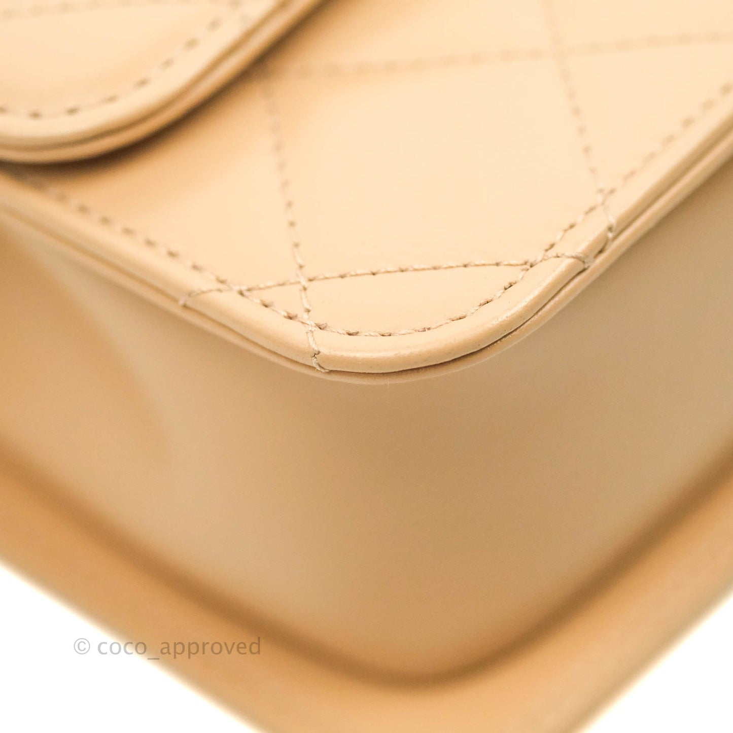 Chanel Quilted Small Perfect Fit Adjustable Beige Calfskin Gold Hardware 21A