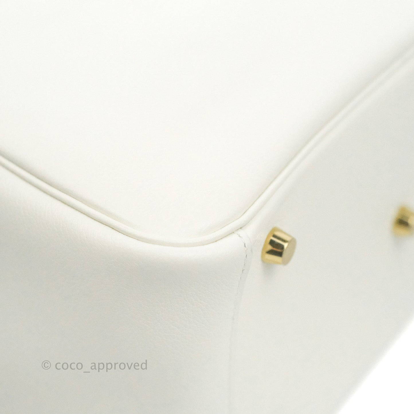 Hermès Lindy 26 Evercolor Blanc Gold Hardware