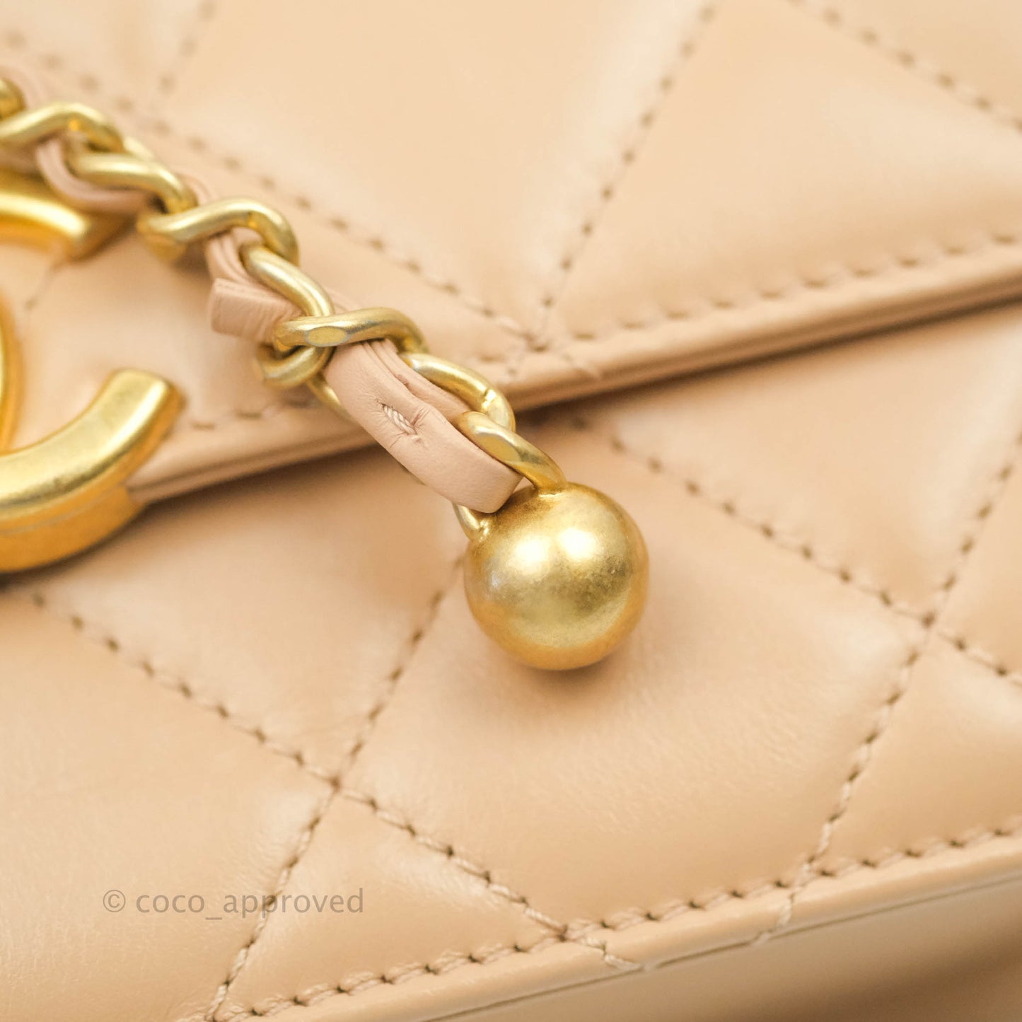 Chanel Quilted Mini Perfect Fit Adjustable Beige Calfskin Gold Hardware 21A