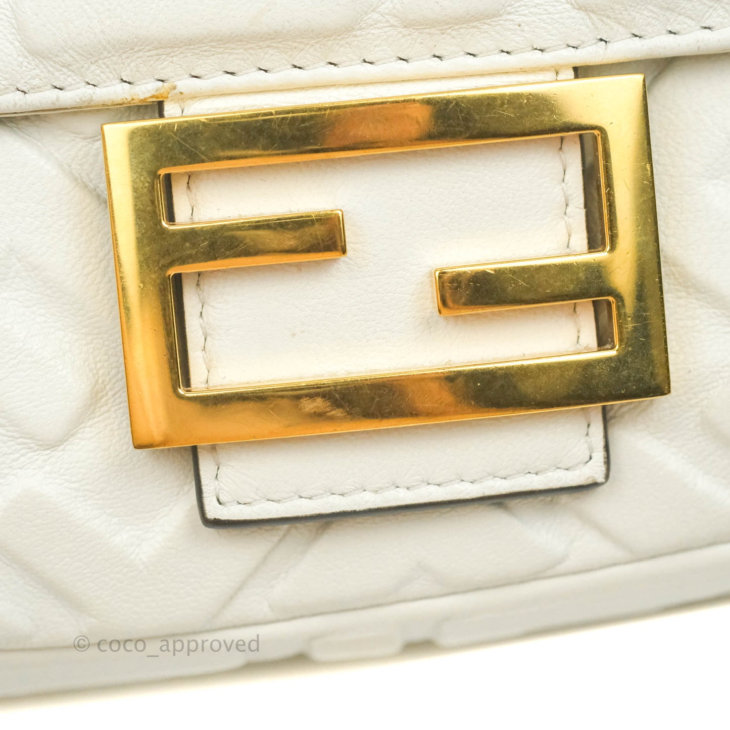 Fendi Medium Baguette Bag White Calfskin Gold Hardware
