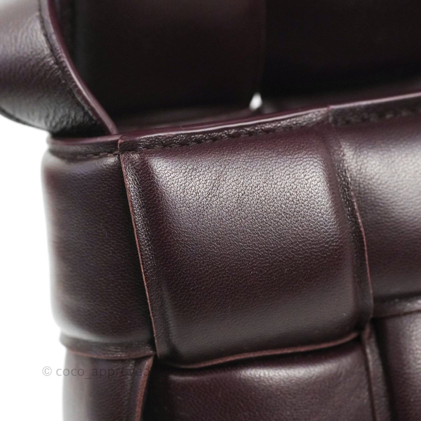 Bottega Veneta Padded Cassette Shoulder Bag Grape Lambskin Gold Hardware