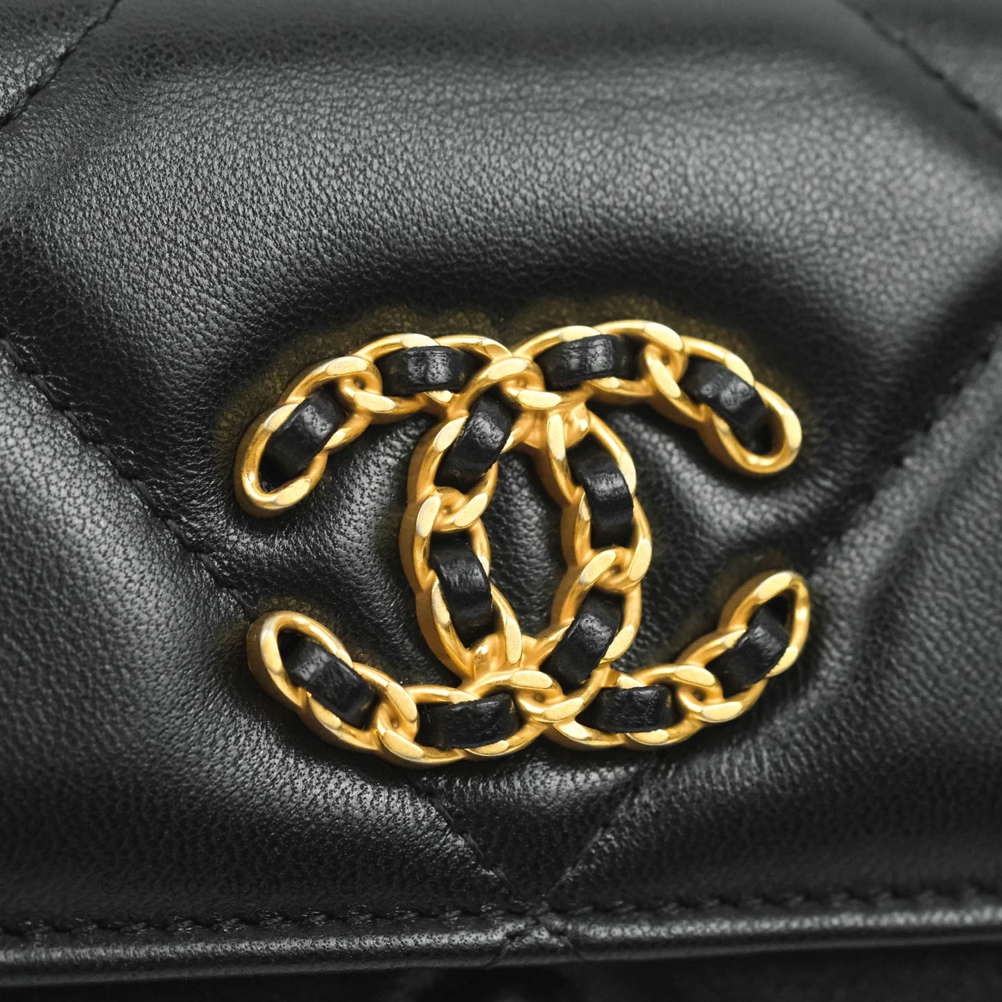 Chanel 19 Clutch With Chain Black Mixed Hardware
