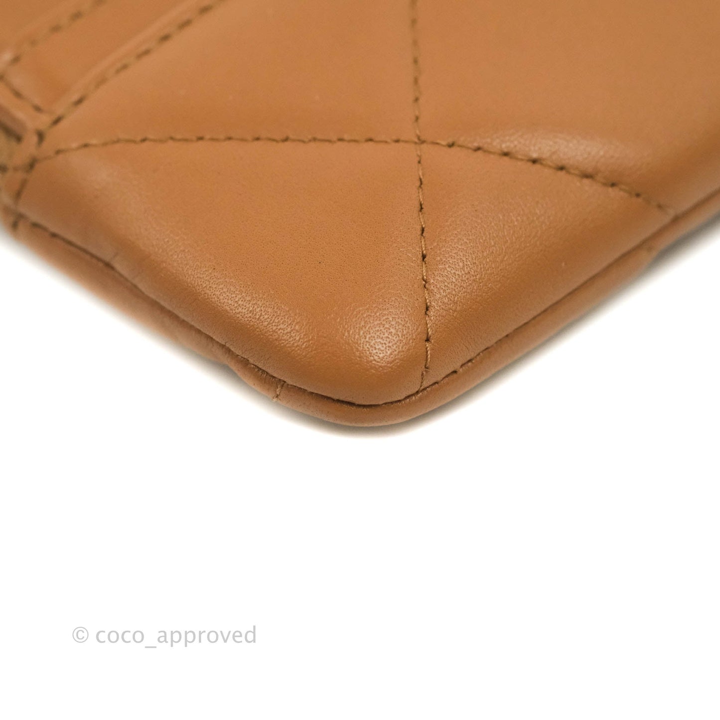 Chanel 19 Caramel Zipped Coin Purse Lambskin Gold Hardware