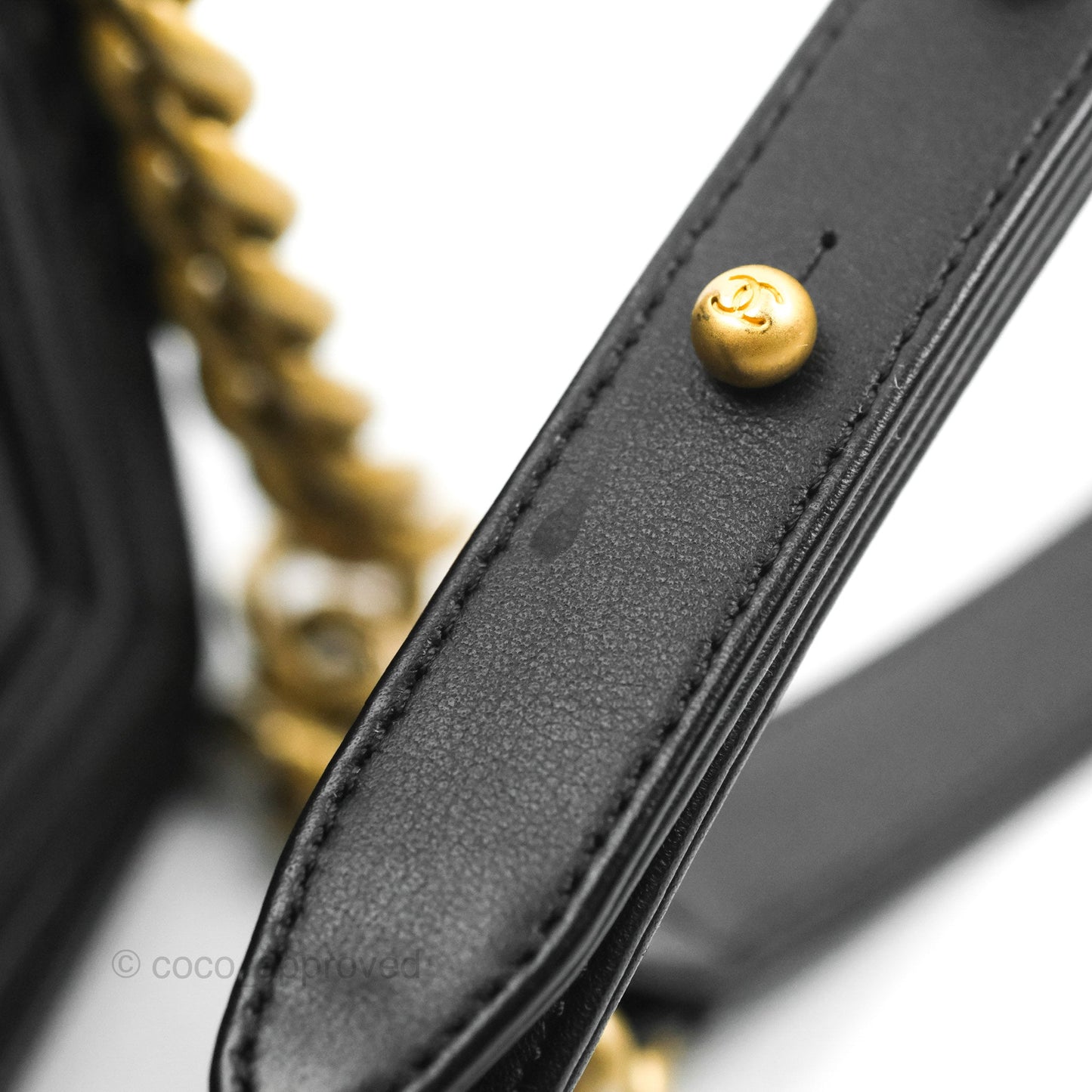 Chanel Chevron Medium Boy Black Calfskin Aged Gold Hardware