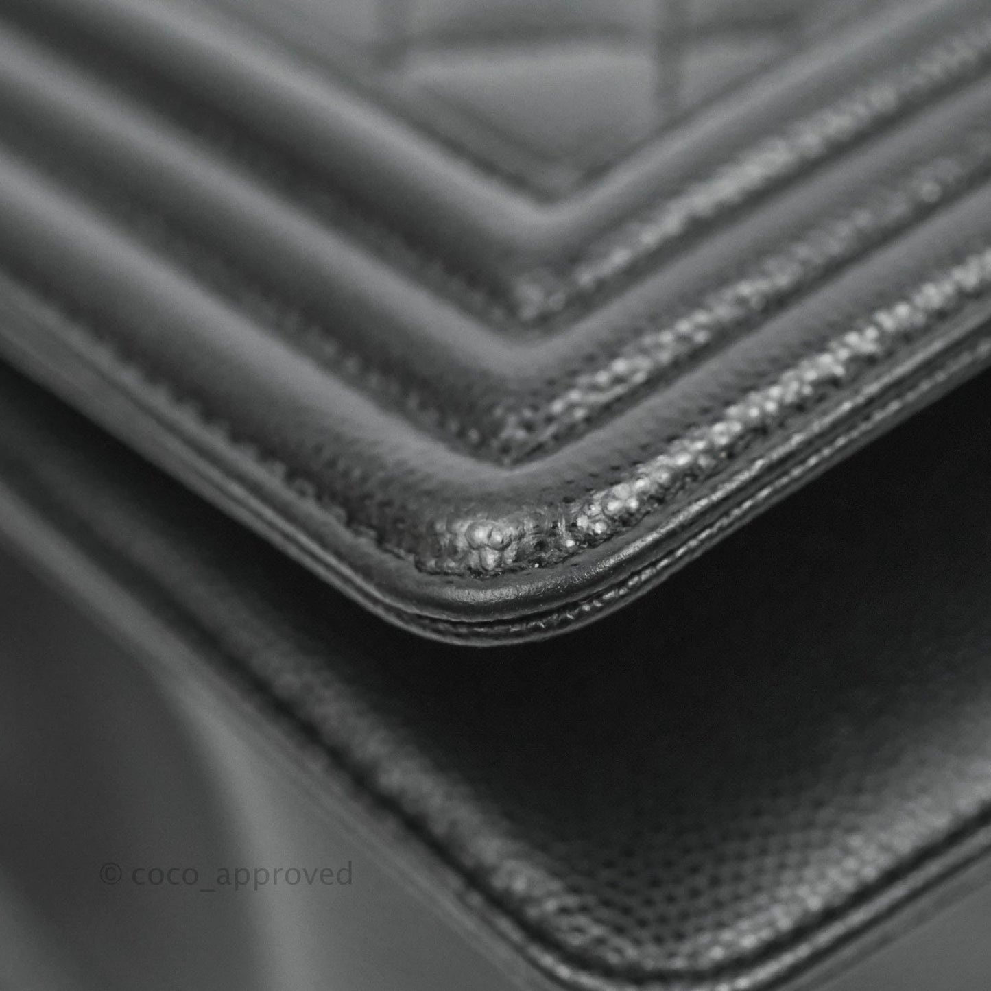 Chanel Boy Quilted Medium Black Caviar Ruthenium Hardware