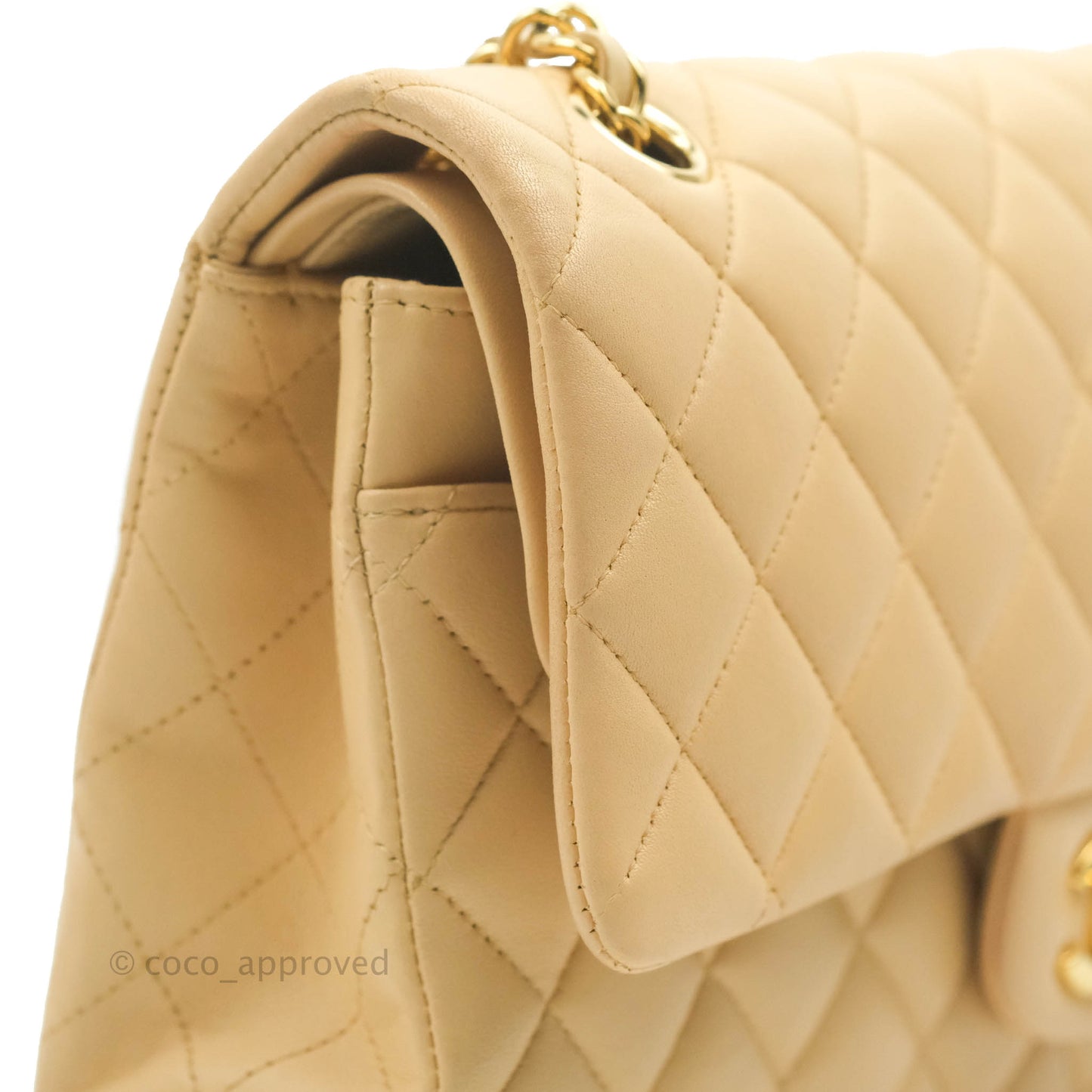 Chanel Classic M/L Medium Flap Quilted Beige Lambskin Gold Hardware
