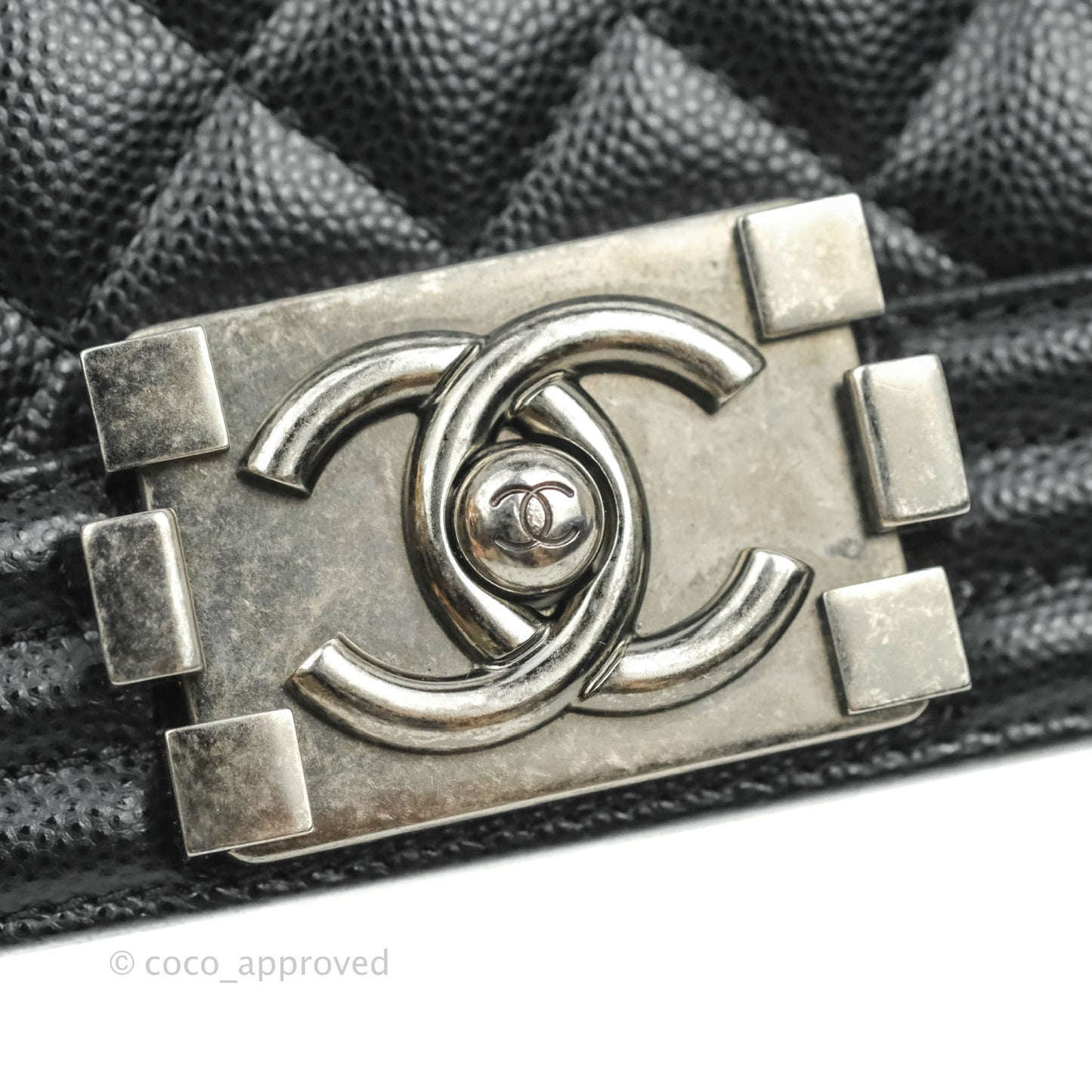 Chanel Boy Quilted Medium Black Caviar Ruthenium Hardware