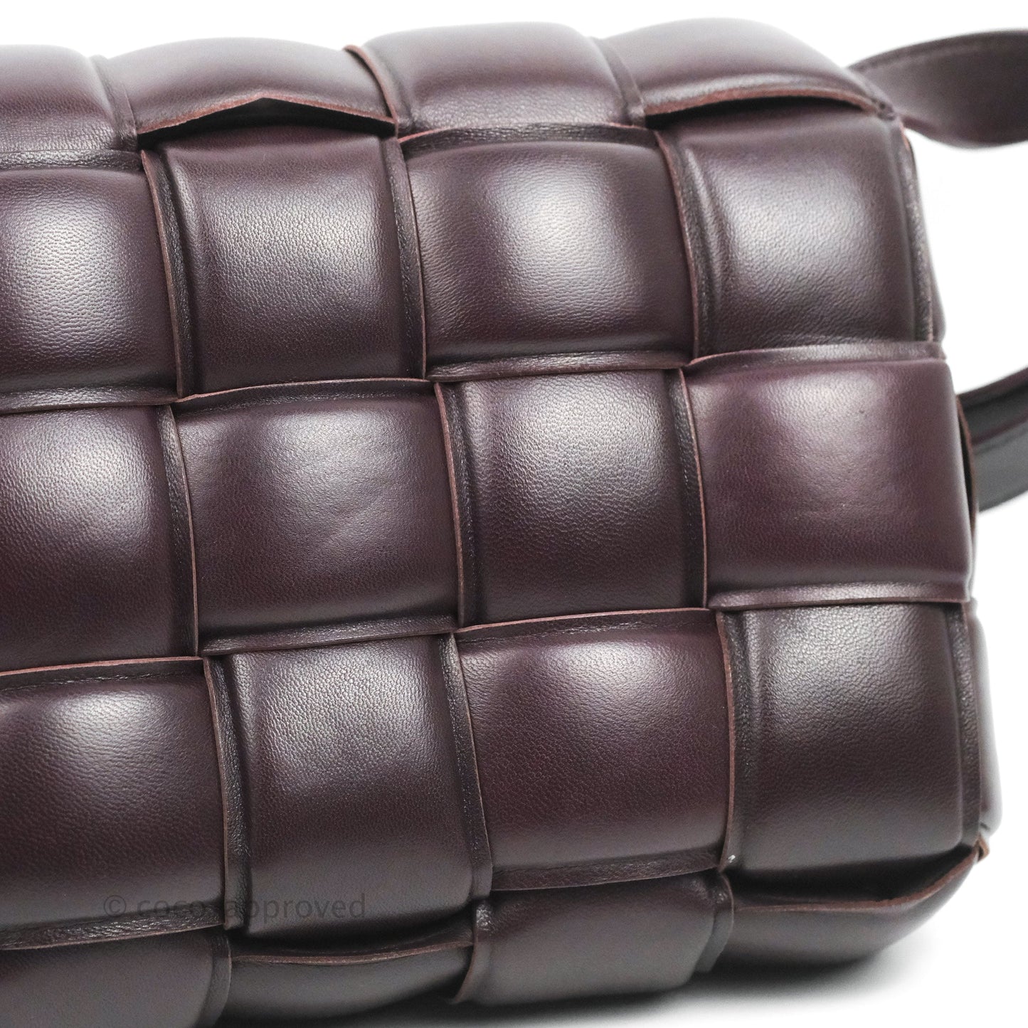 Bottega Veneta Padded Cassette Shoulder Bag Grape Lambskin Gold Hardware