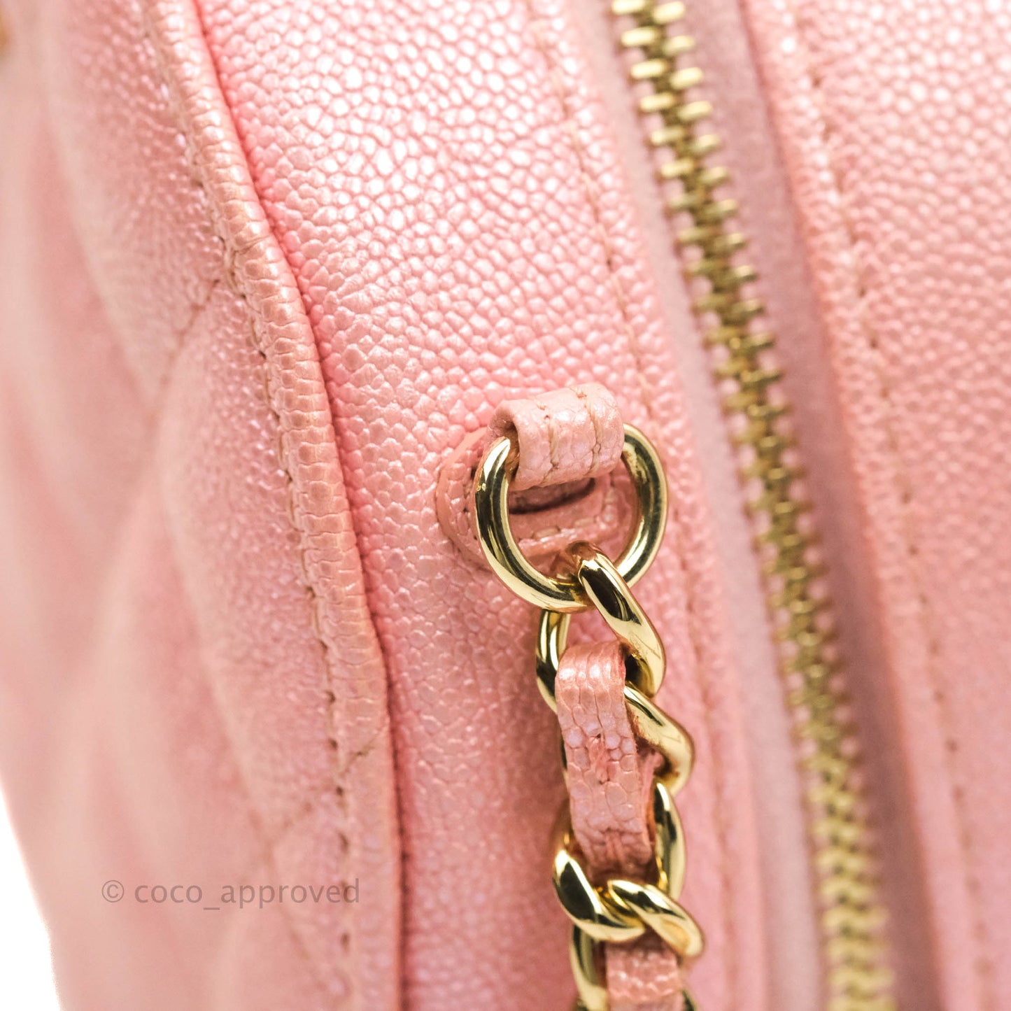 Chanel Classic Quilted Round Clutch With Chain Iridescent Pink Caviar Gold Hardware 19S