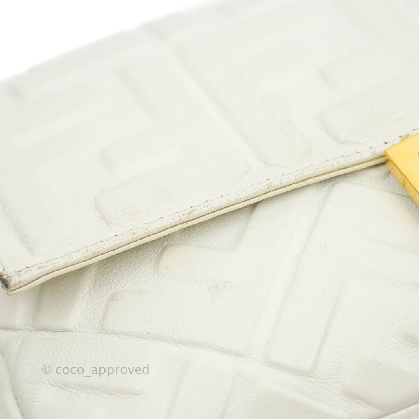 Fendi Medium Baguette Bag White Calfskin Gold Hardware