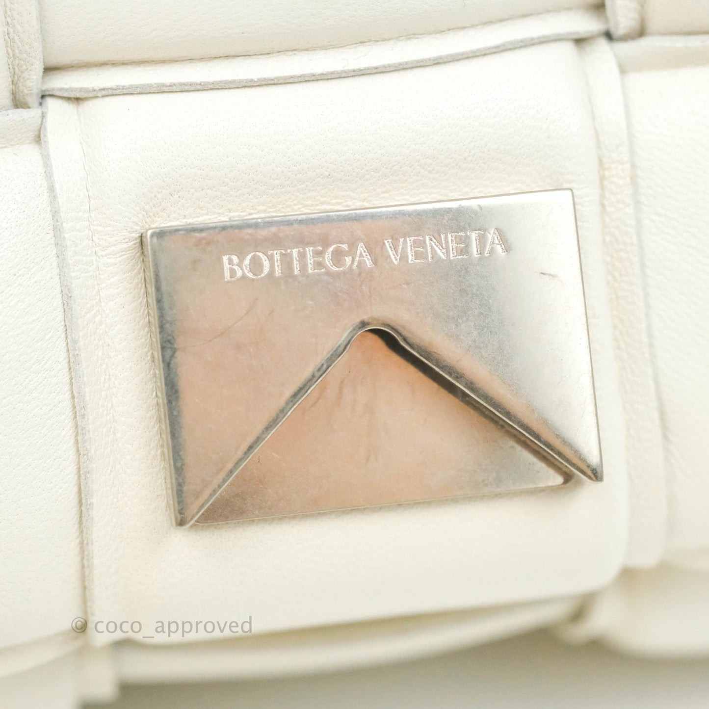 Bottega Veneta Padded Cassette Shoulder Bag Intrecciato White Lambskin Silver Hardware