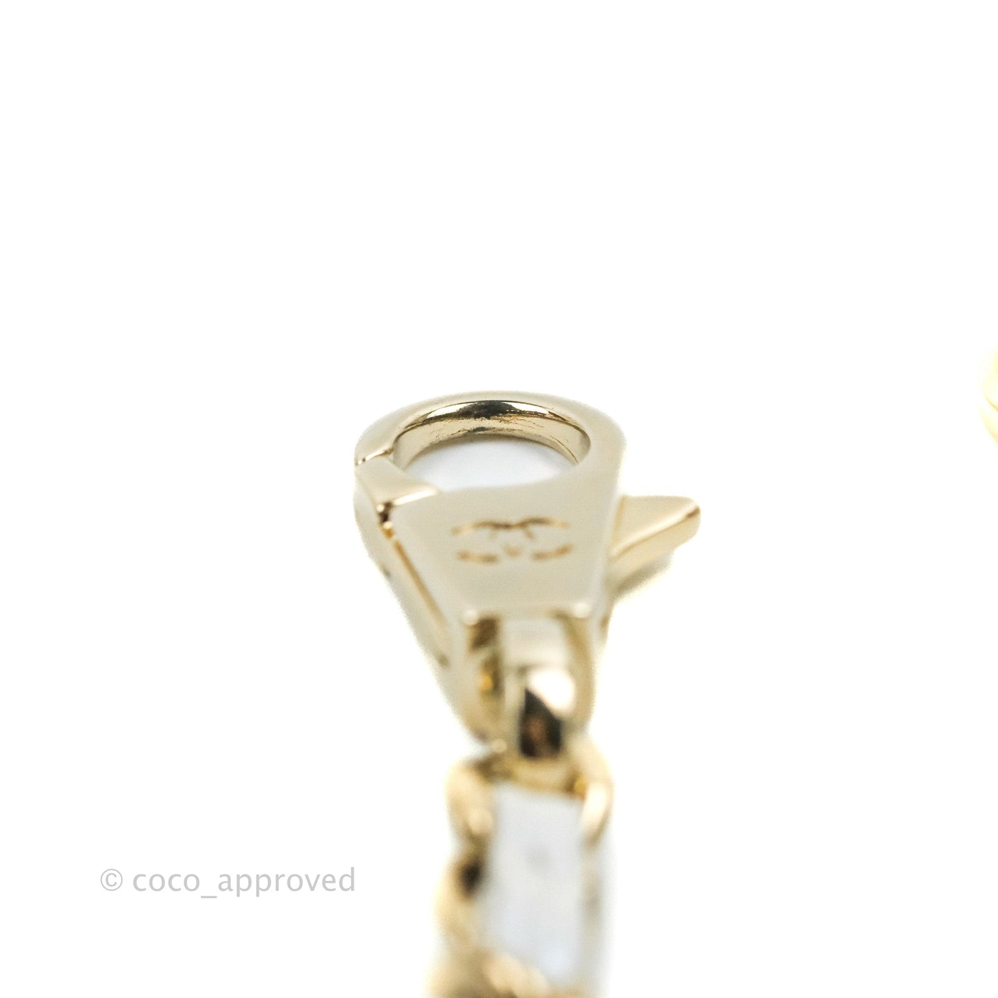 Chanel Mini Coco Handle Quilted Iridescent Pearl White Caviar Gold Hardware