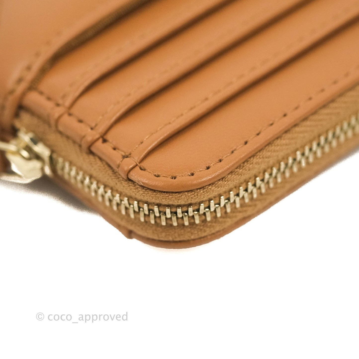 Chanel 19 Caramel Zipped Coin Purse Lambskin Gold Hardware
