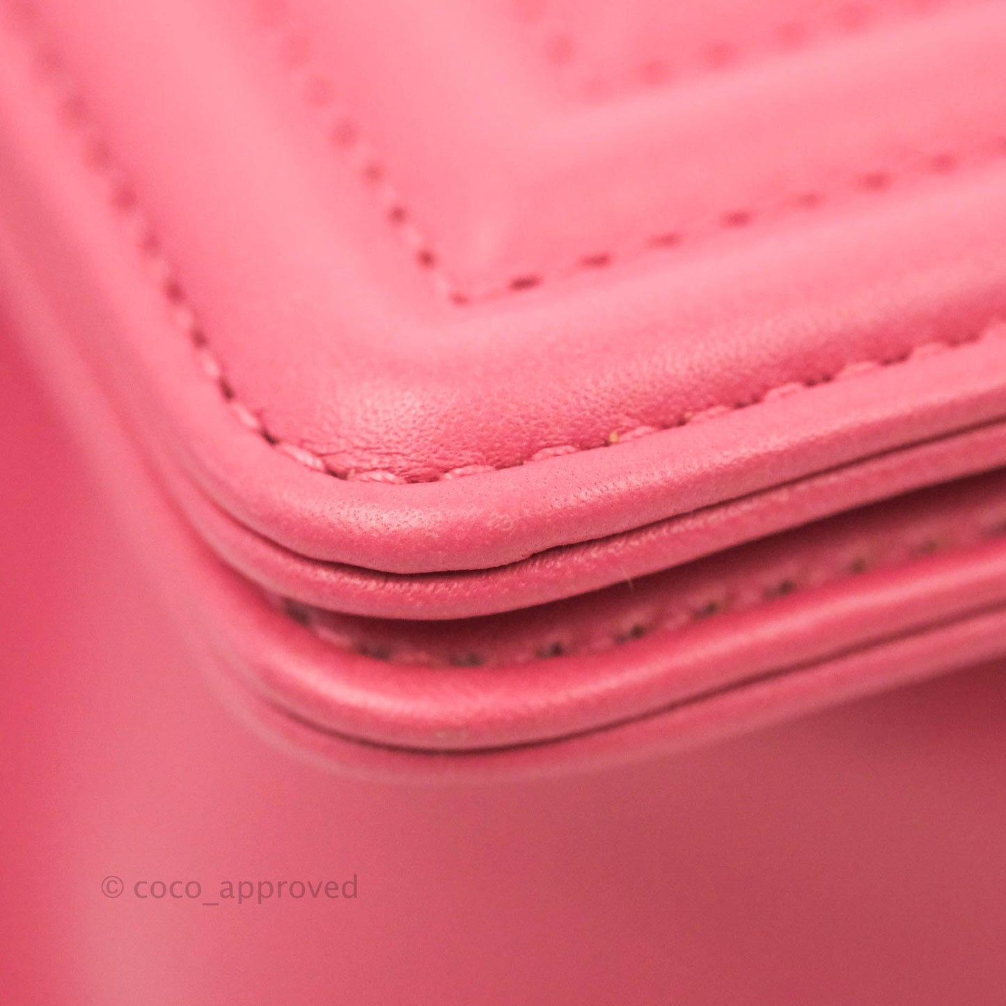 Chanel Medium Boy Chevron Pink Calfskin Ruthenium Hardware