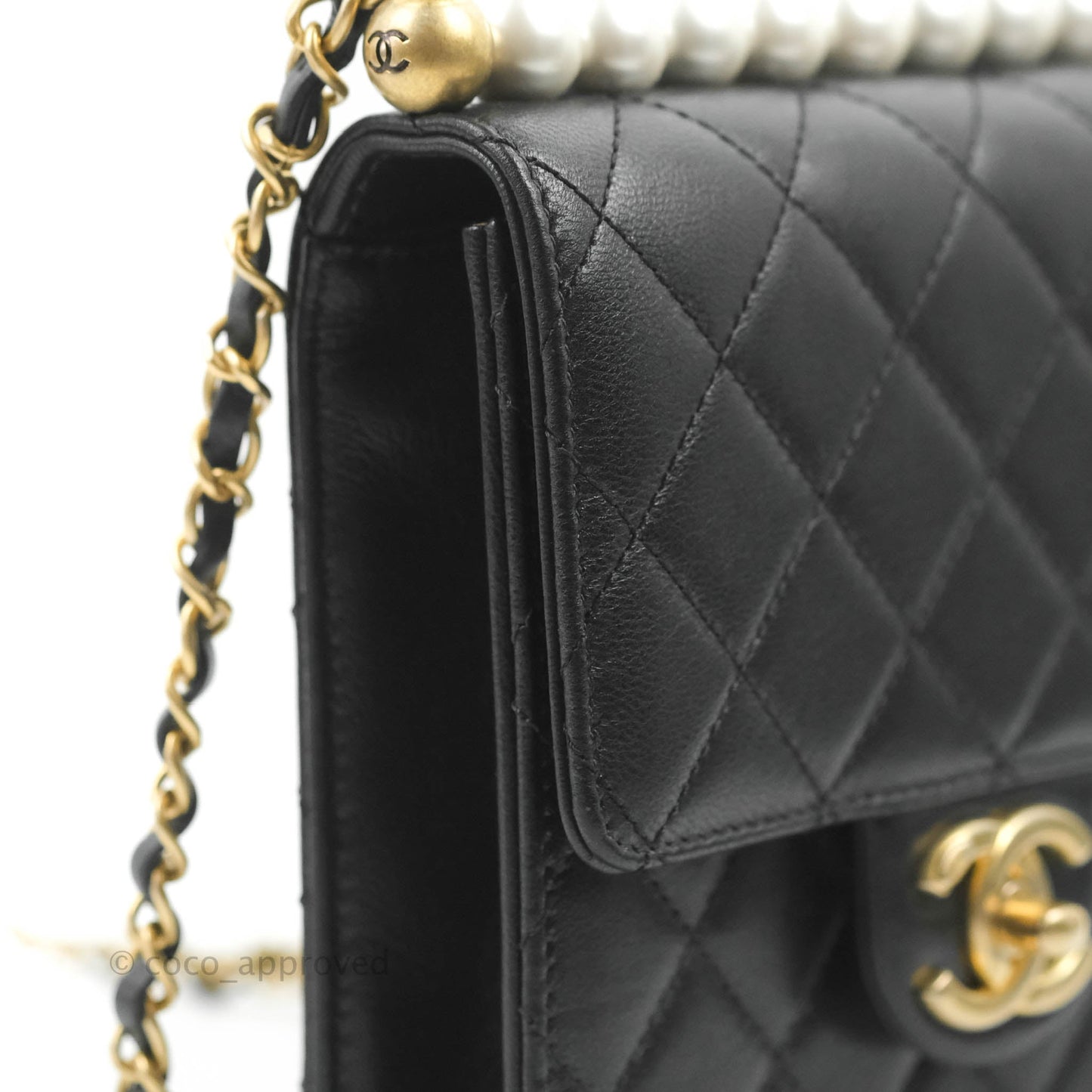 Chanel Quilted Chic Pearls Flap Black Goatskin Aged Gold Hardware