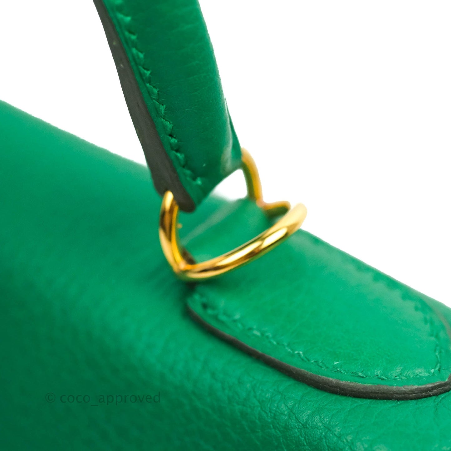 Hermès Retourne Taurillon Kelly 28 Vert Vertigo Clemence Gold Hardware