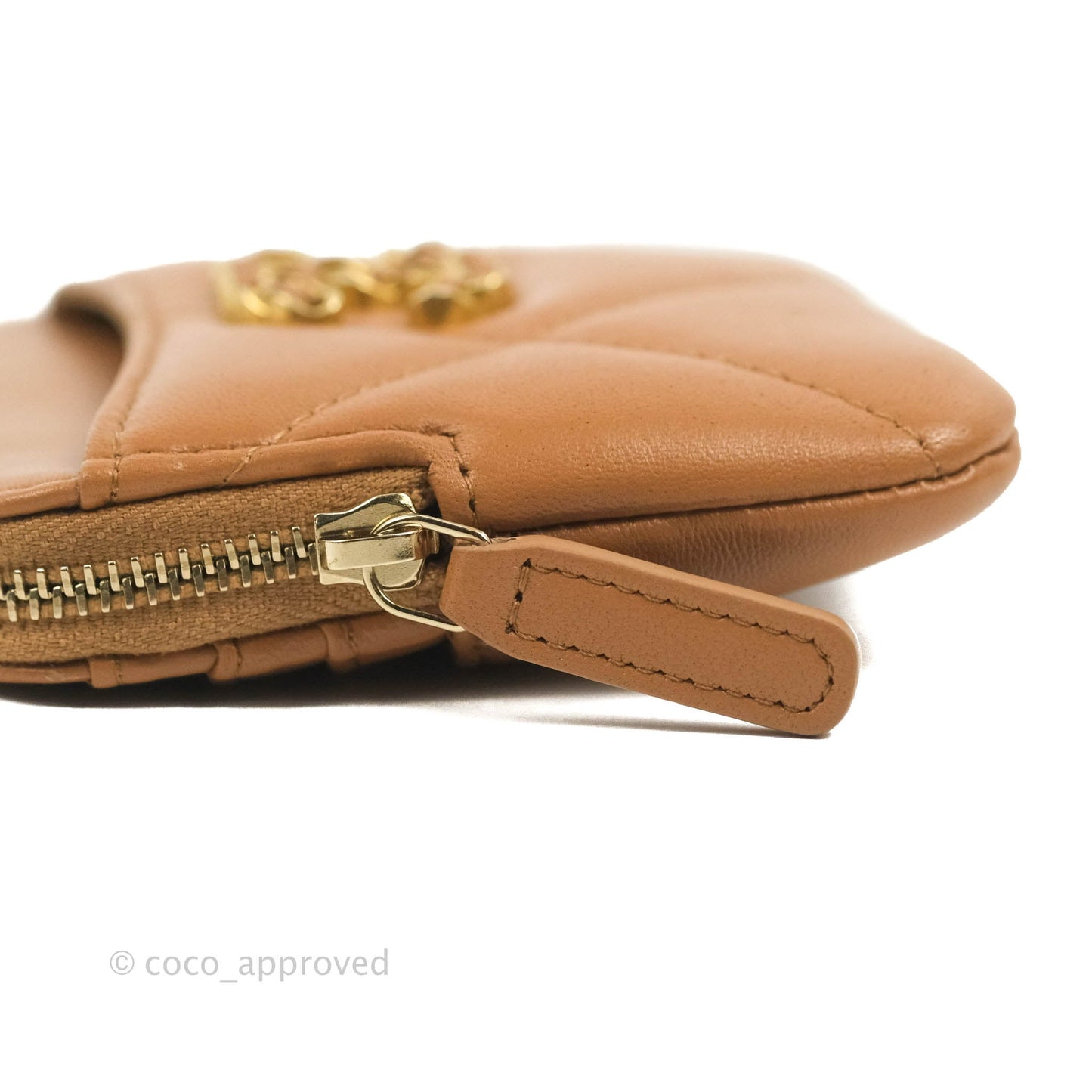 Chanel 19 Caramel Zipped Coin Purse Lambskin Gold Hardware