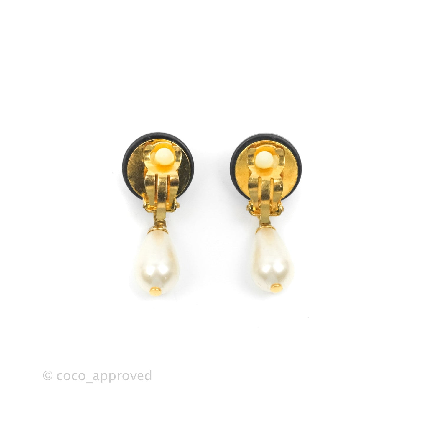 Chanel Vintage CC Pearl Drop Ear Clip Gold Tone 96A