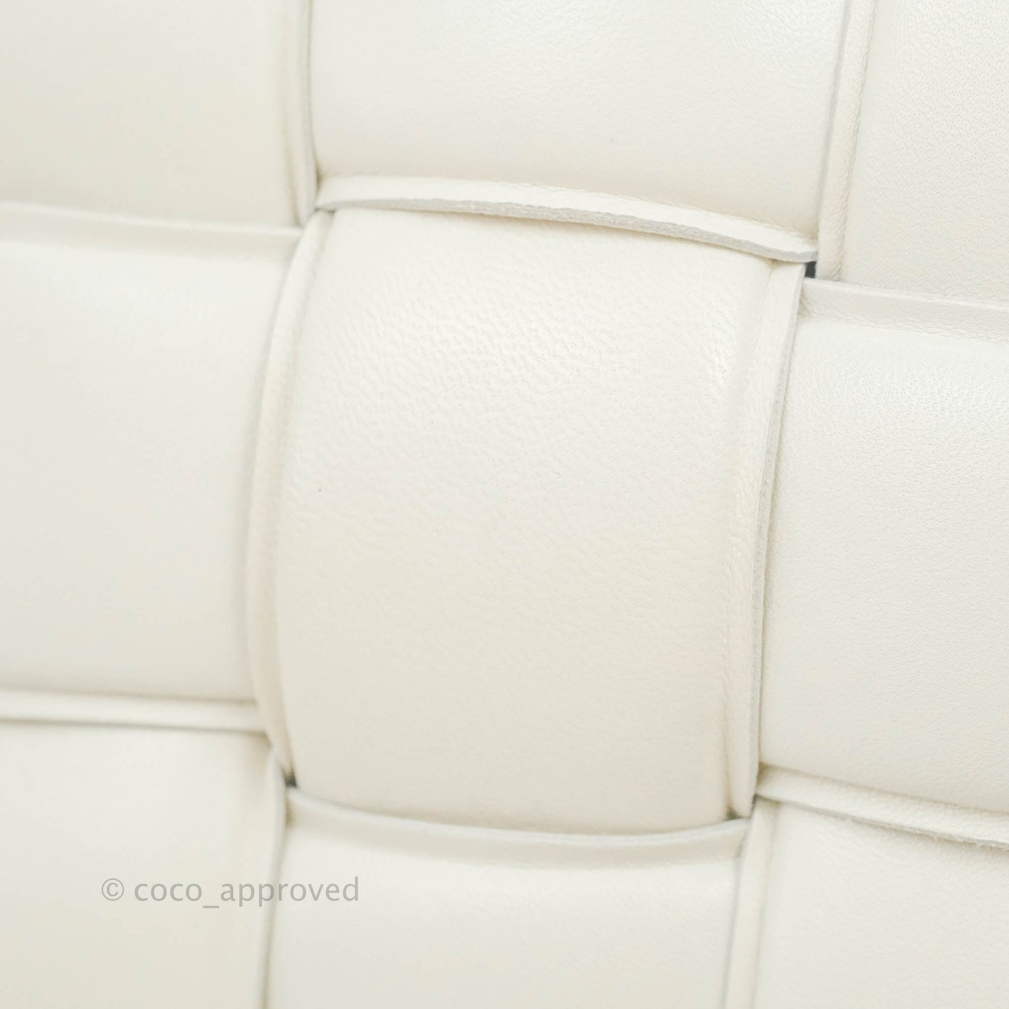 Bottega Veneta Padded Cassette Shoulder Bag Intrecciato White Lambskin Silver Hardware