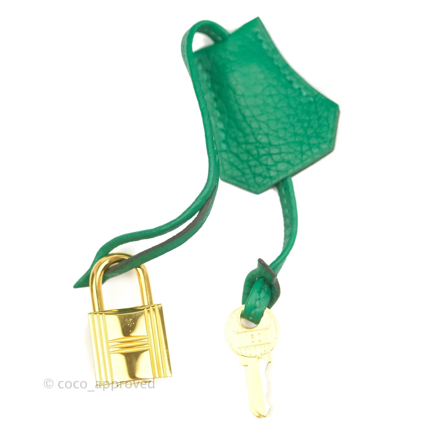 Hermès Retourne Taurillon Kelly 28 Vert Vertigo Clemence Gold Hardware