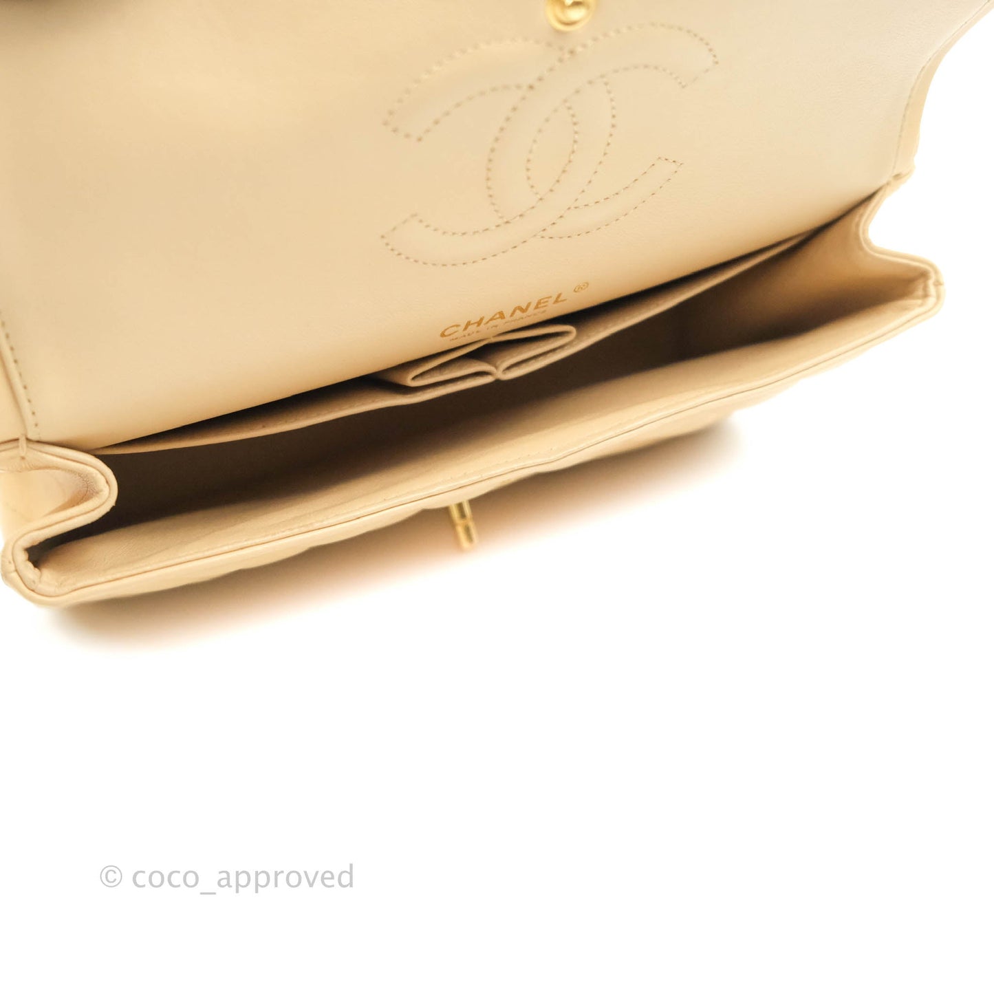 Chanel Classic M/L Medium Flap Quilted Beige Lambskin Gold Hardware