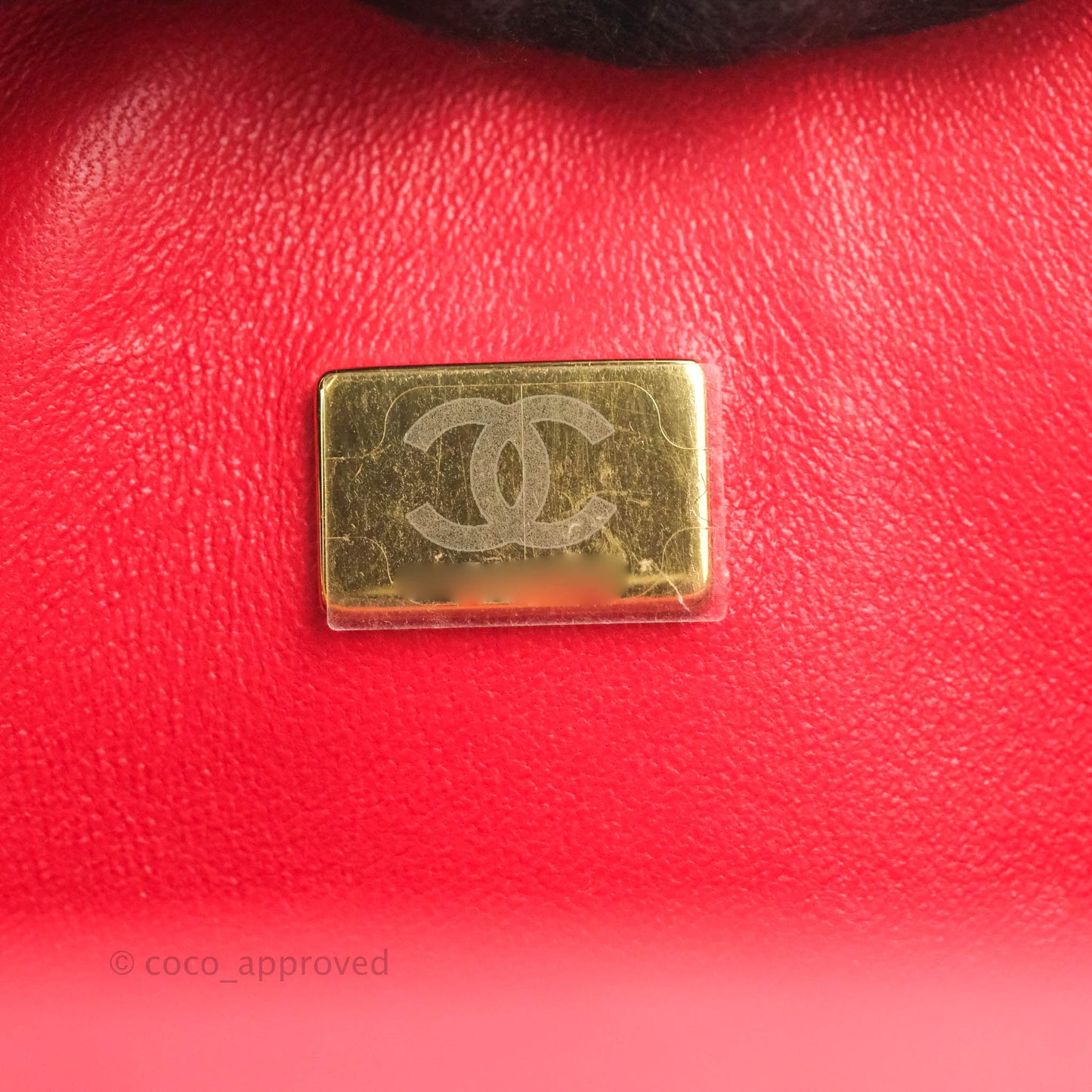Chanel Medium M/L Classic Quilted Flap Red Caviar Gold Hardware 21B