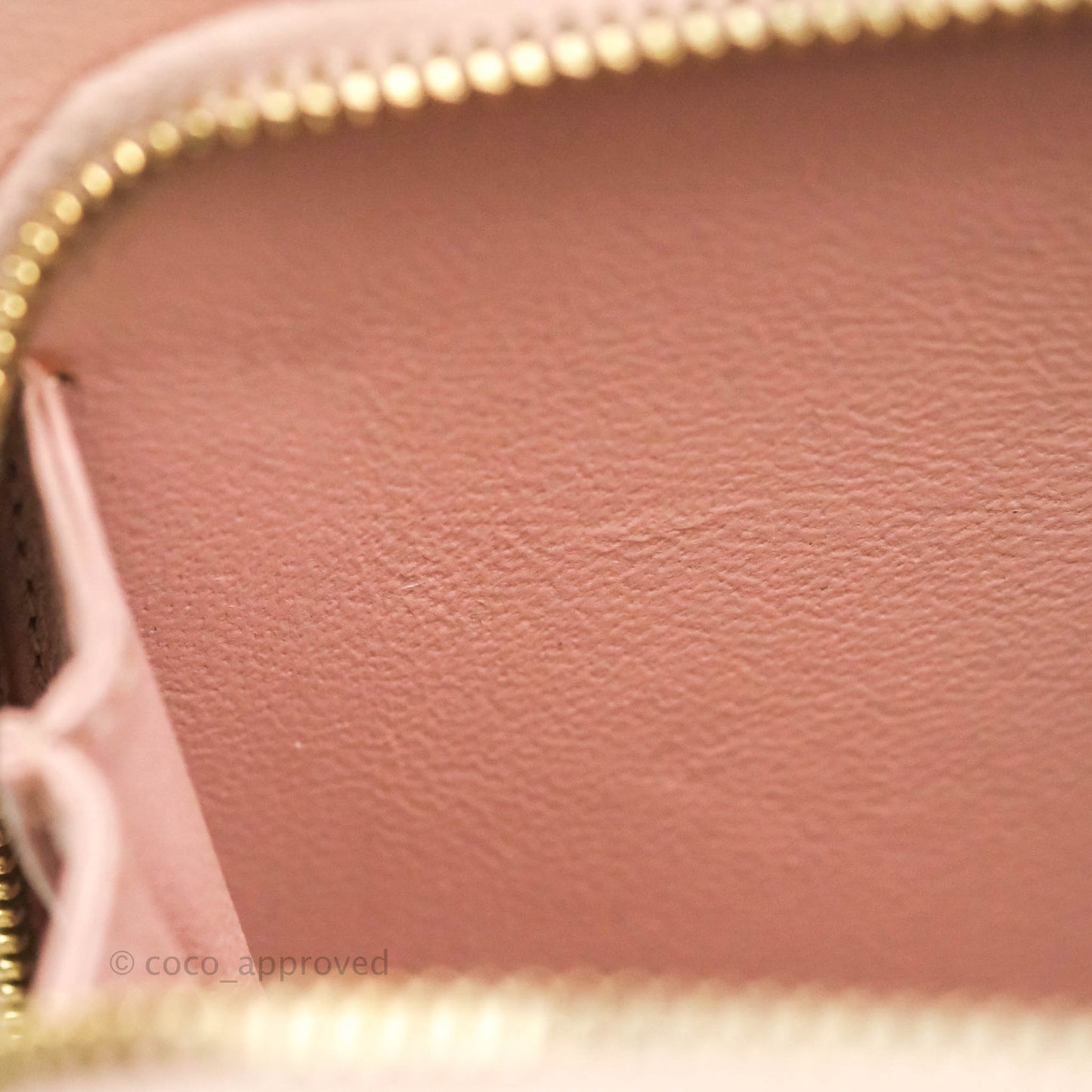 Chanel Quilted Medium Business Affinity Flap Pink Caviar Gold Hardware