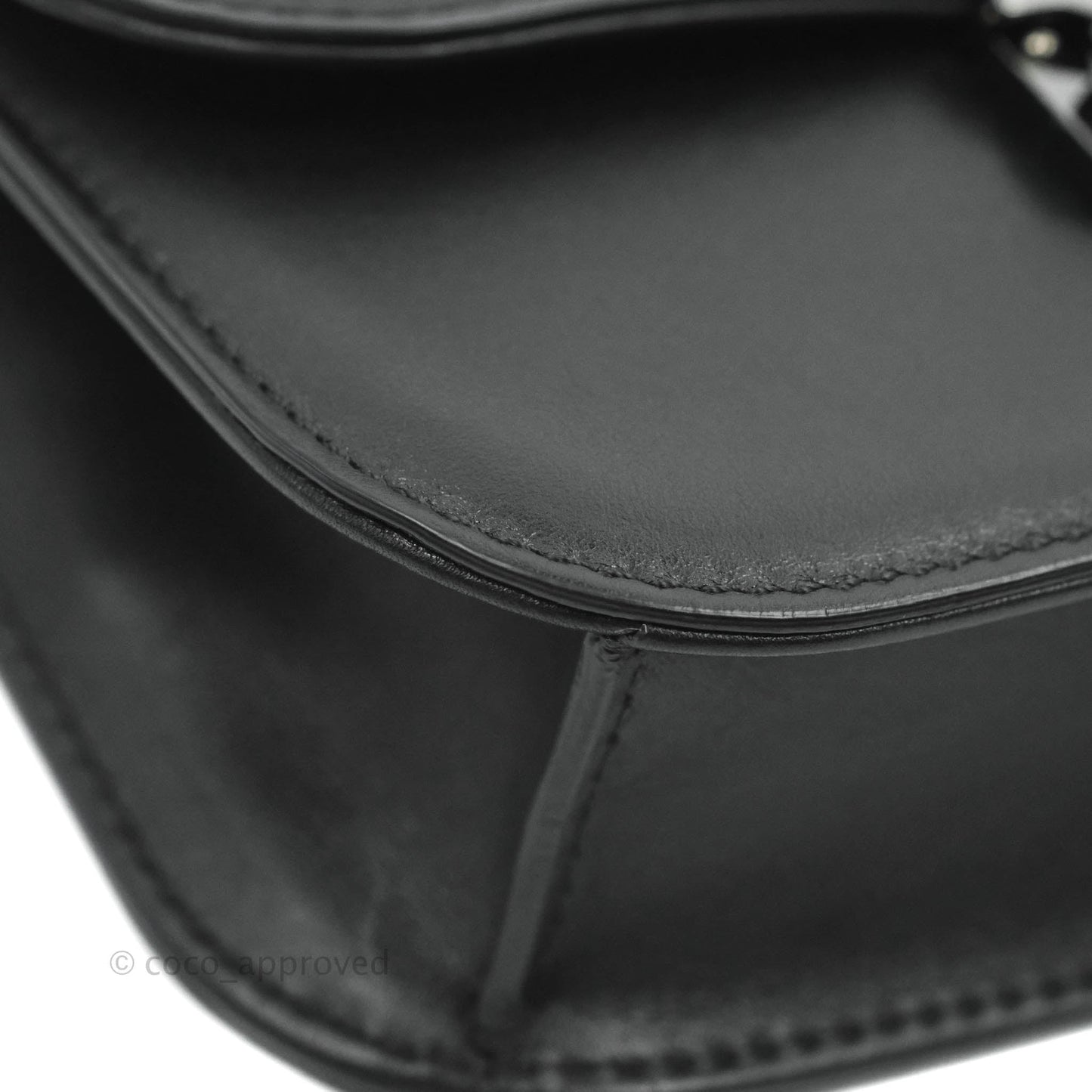 Valentino Vitello Small Glam Lock Rockstud Flap So Black