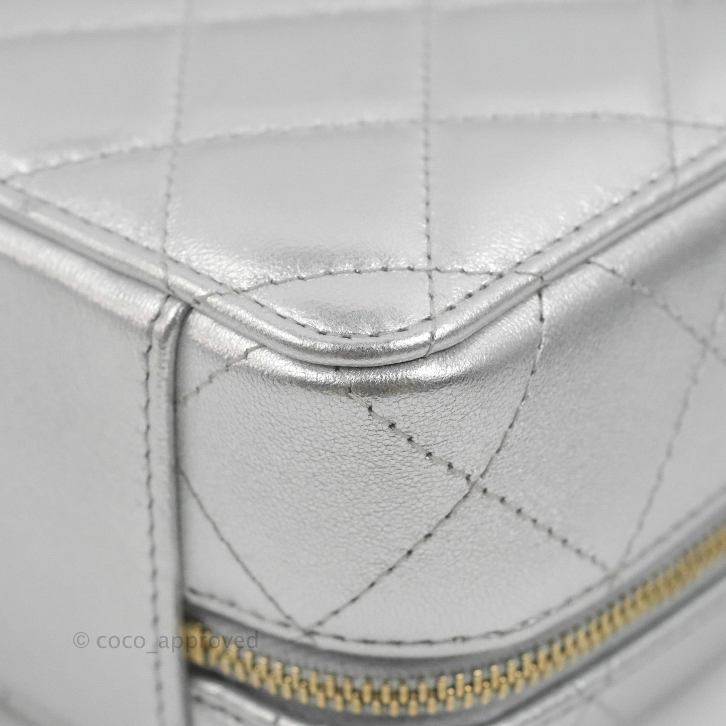 Chanel Rainbow Top Handle Vanity Case Metallic Silver Lambskin Aged Gold Hardware 23P