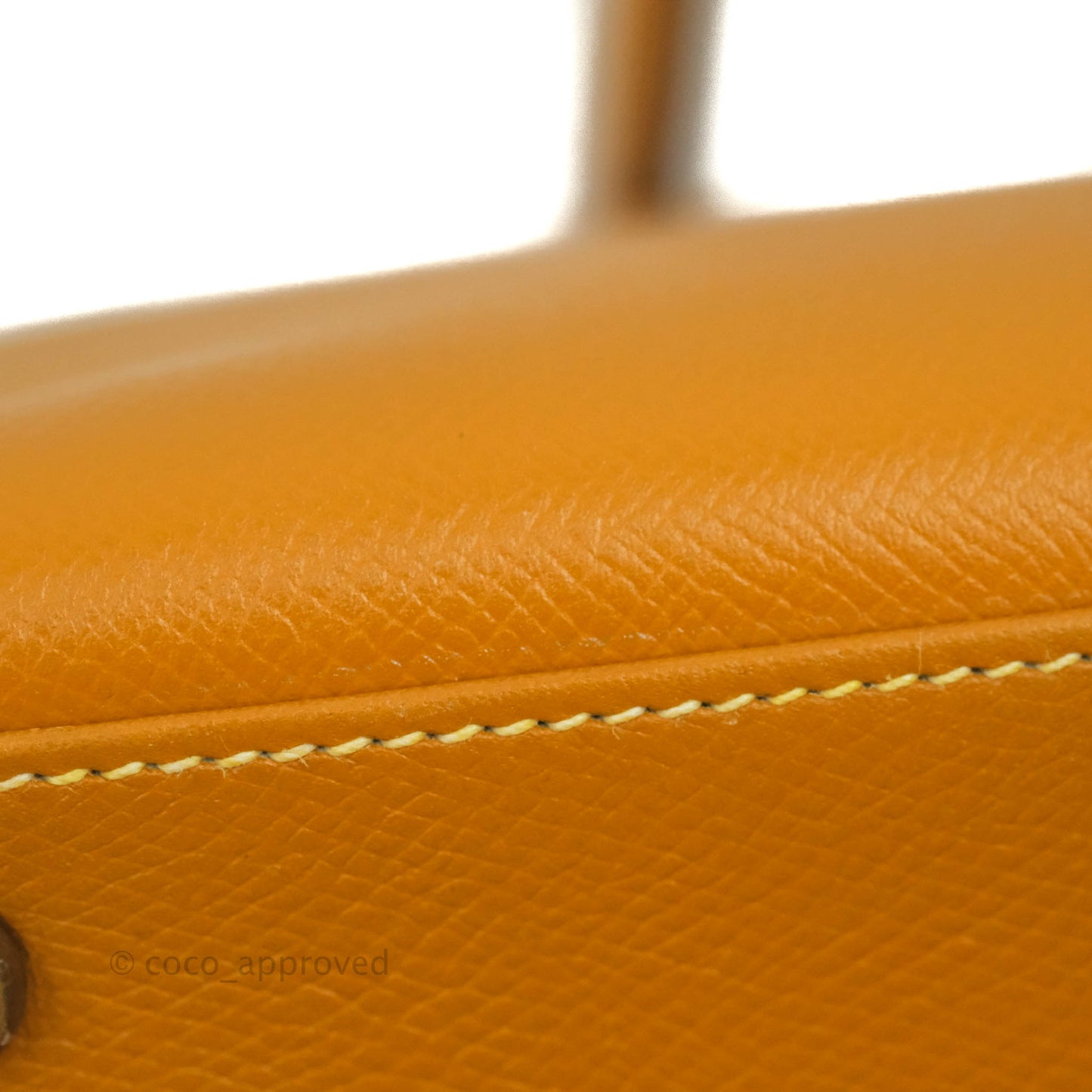 Hermès Vintage Kelly 28 Gold Epsom Gold Hardware