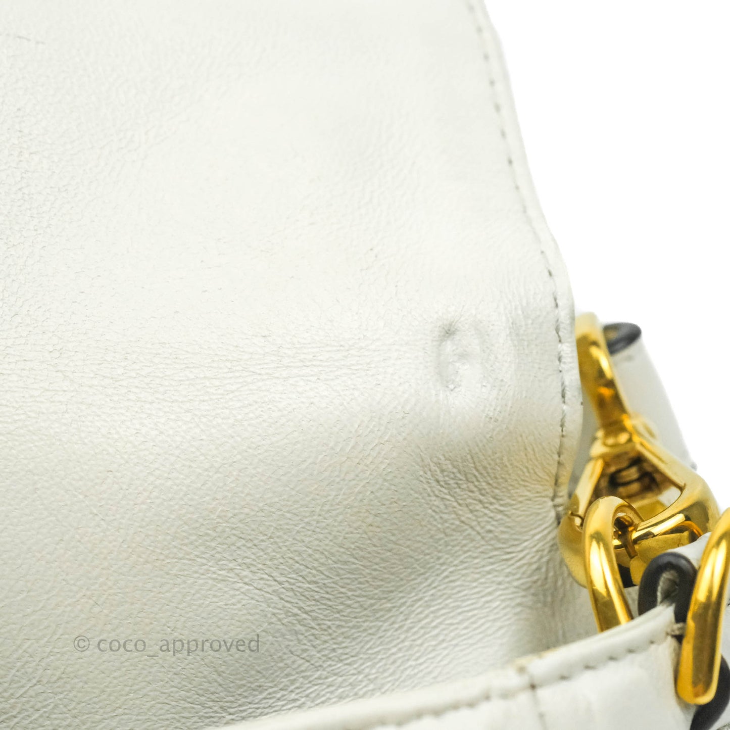 Fendi Medium Baguette Bag White Calfskin Gold Hardware