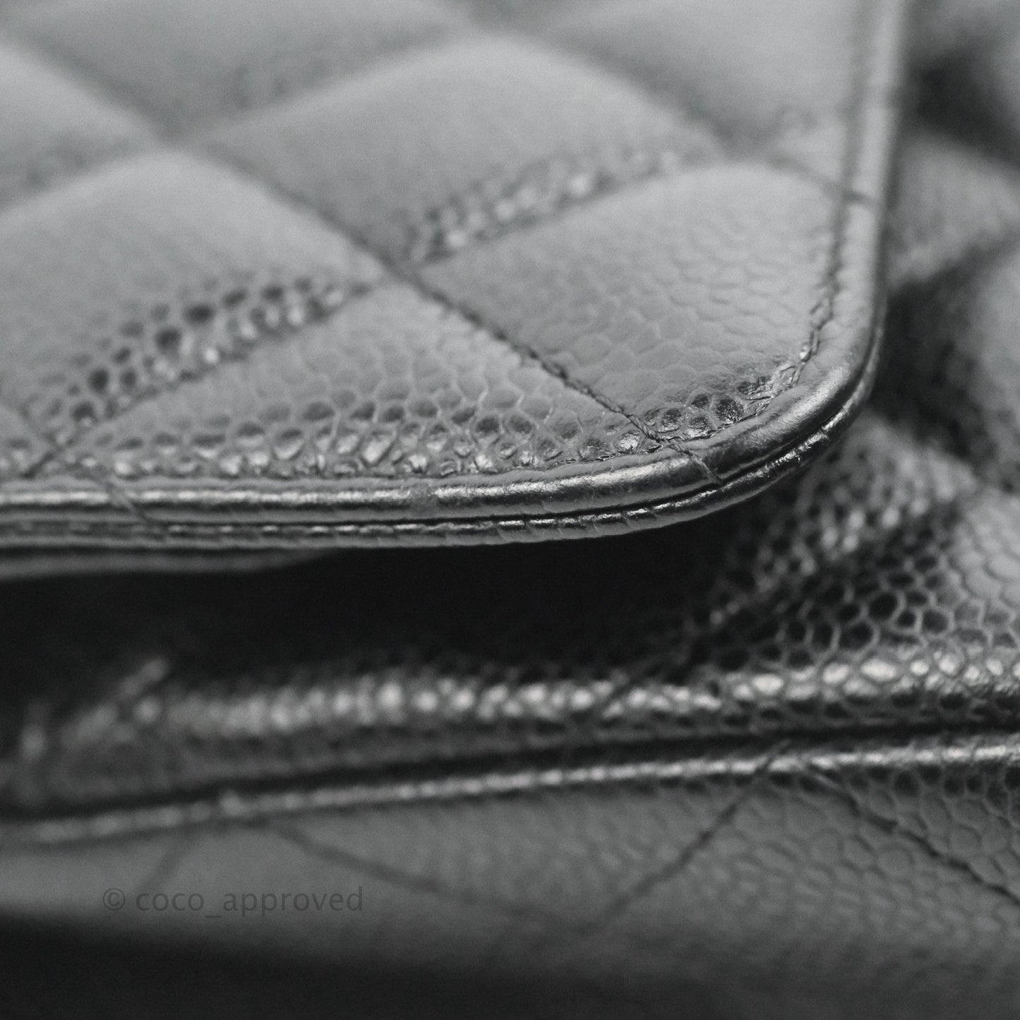 Chanel Classic M/L Medium Double Flap Black Caviar Gold Hardware