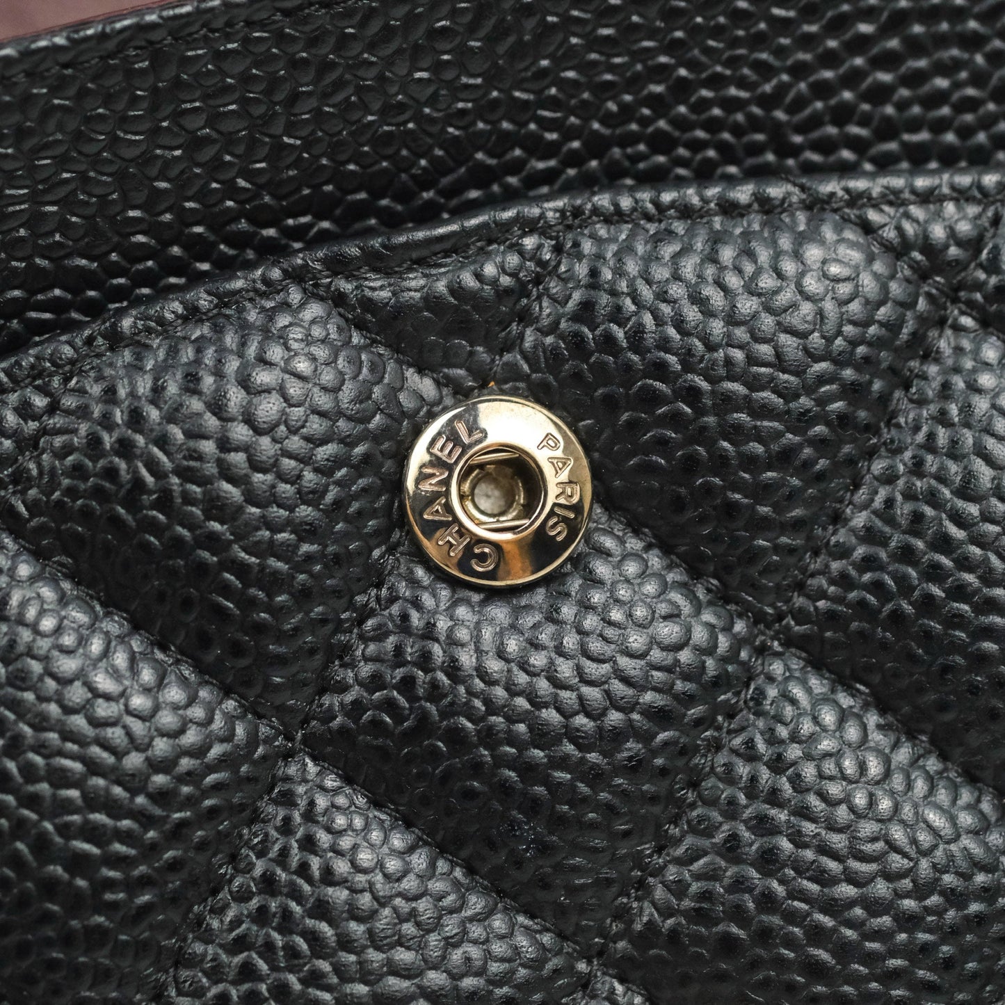 Chanel Classic M/L Medium Flap Quilted Black Caviar Silver Hardware