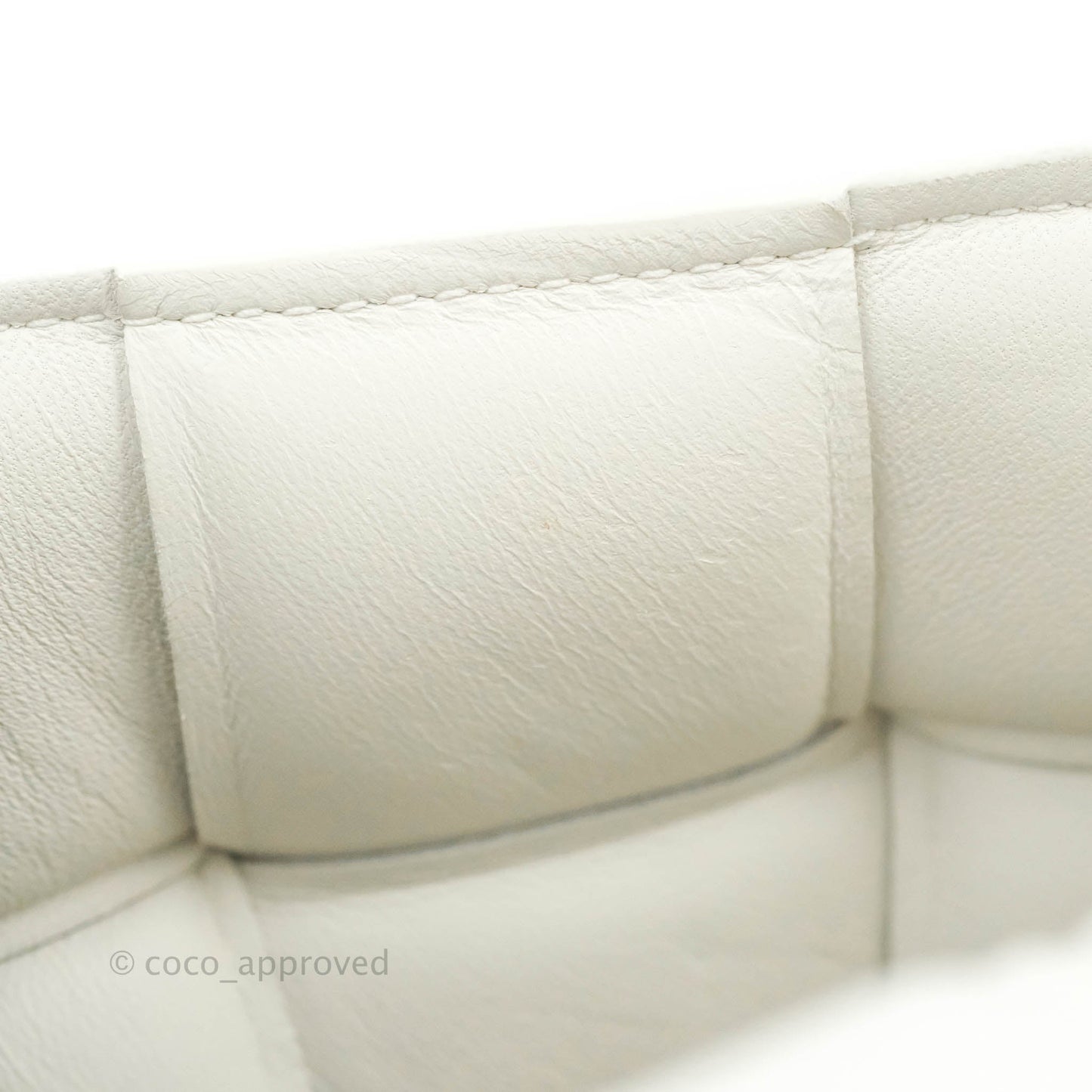 Bottega Veneta Padded Cassette Shoulder Bag Intrecciato White Lambskin Silver Hardware