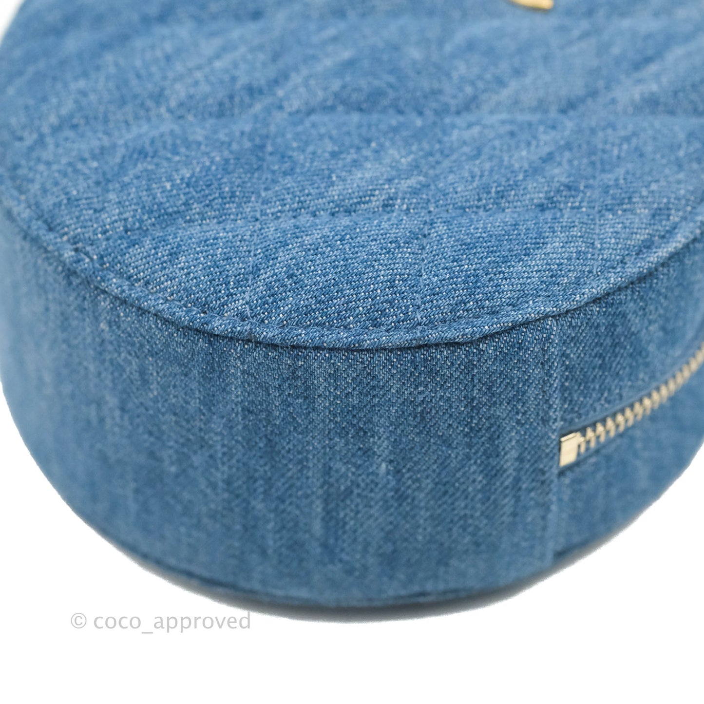 Chanel Quilted Pearl Crush Round Clutch With Chain Denim Aged Gold Hardware
