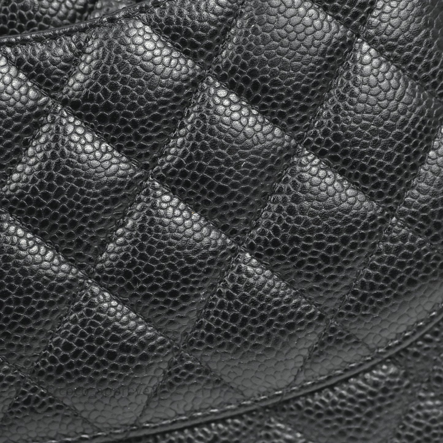 Chanel Classic M/L Medium Double Flap Black Caviar Gold Hardware