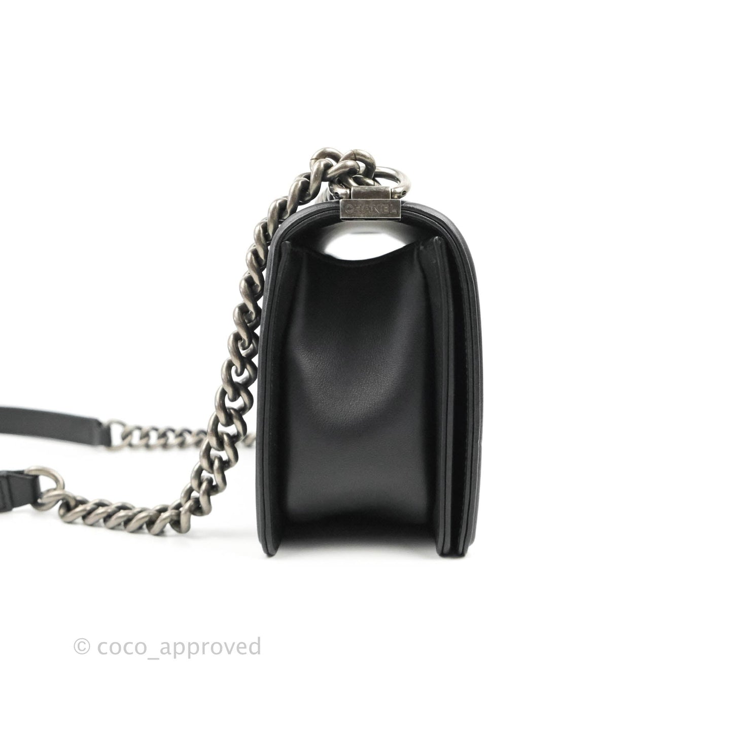 Chanel Quilted Medium Boy Black Calfskin Ruthenium Hardware