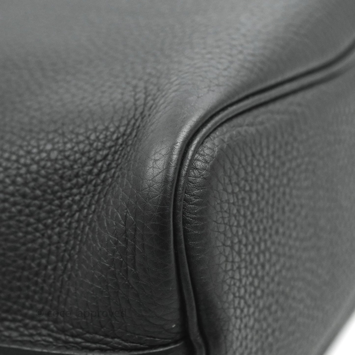 Hermes Togo So Kelly 22 Black Gold Hardware