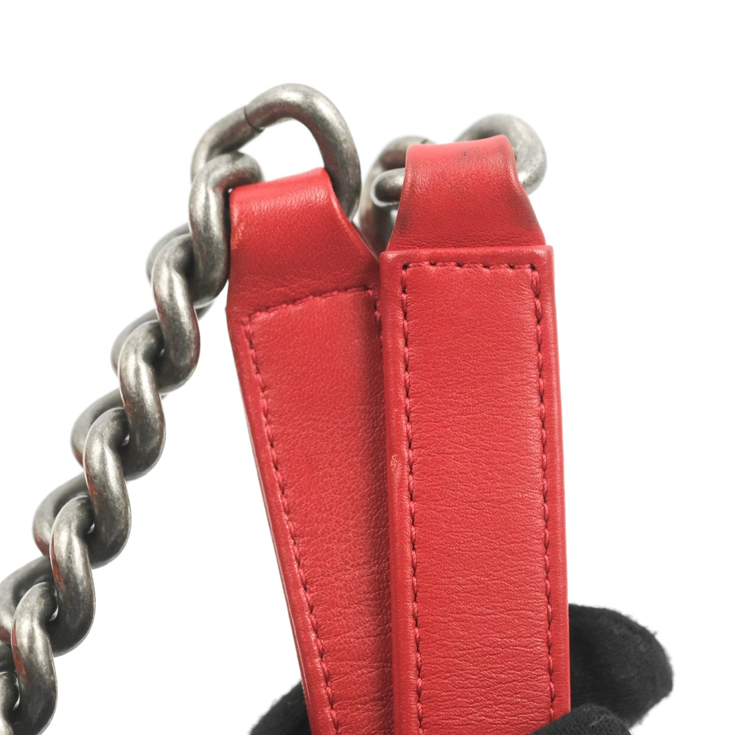 Chanel Medium Boy Chevron Red Calfskin Ruthenium Hardware