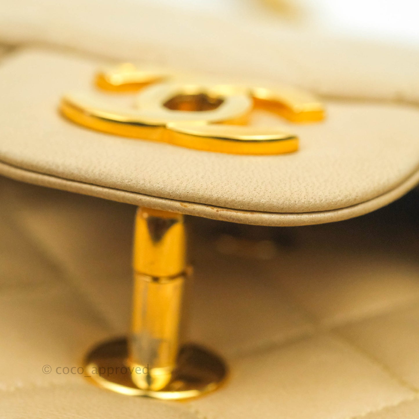 Chanel Classic Vintage Small Flap Beige Lambskin 24K Gold Hardware