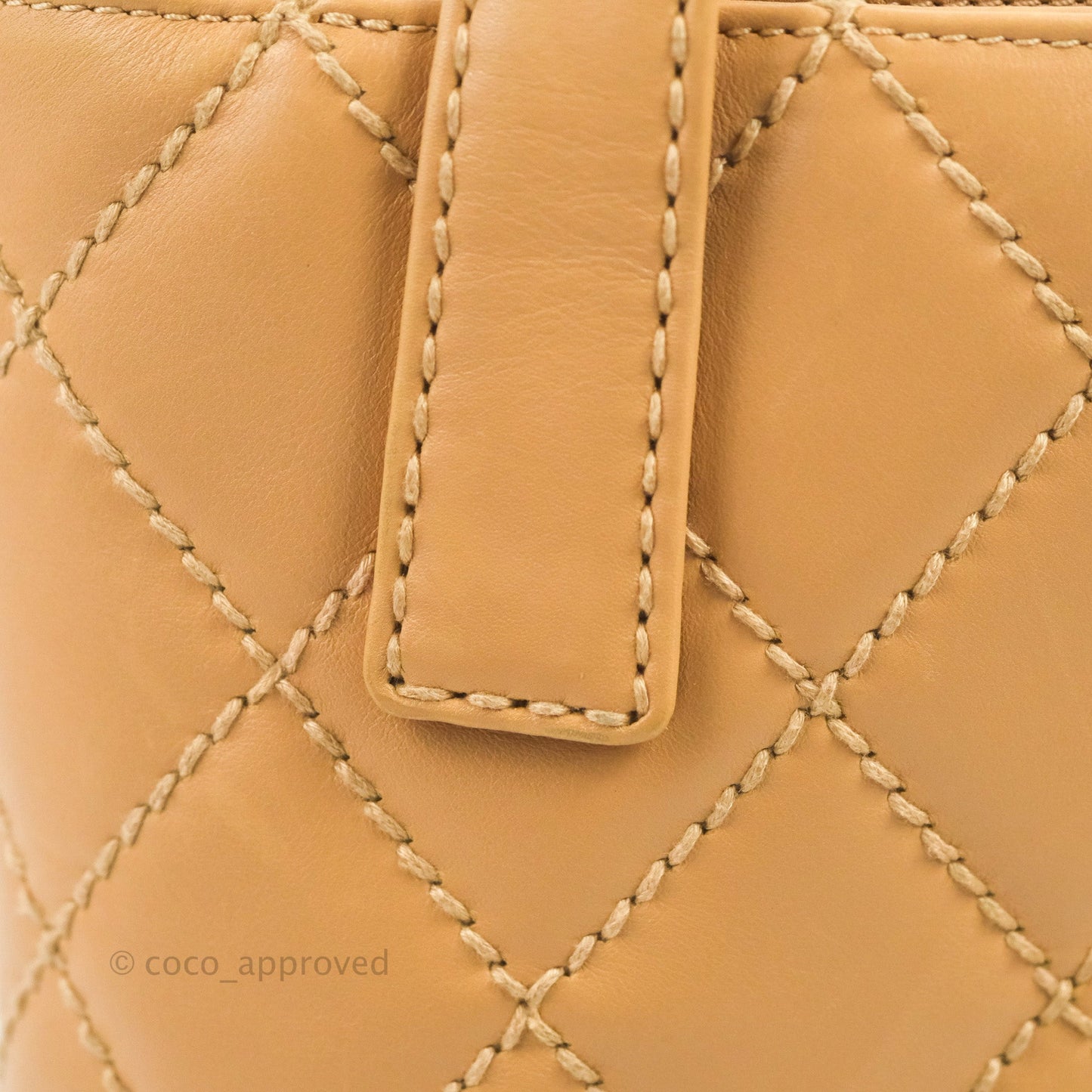 Chanel Vintage Quilted CC Tote Bag Beige Calfskin Gold Hardware