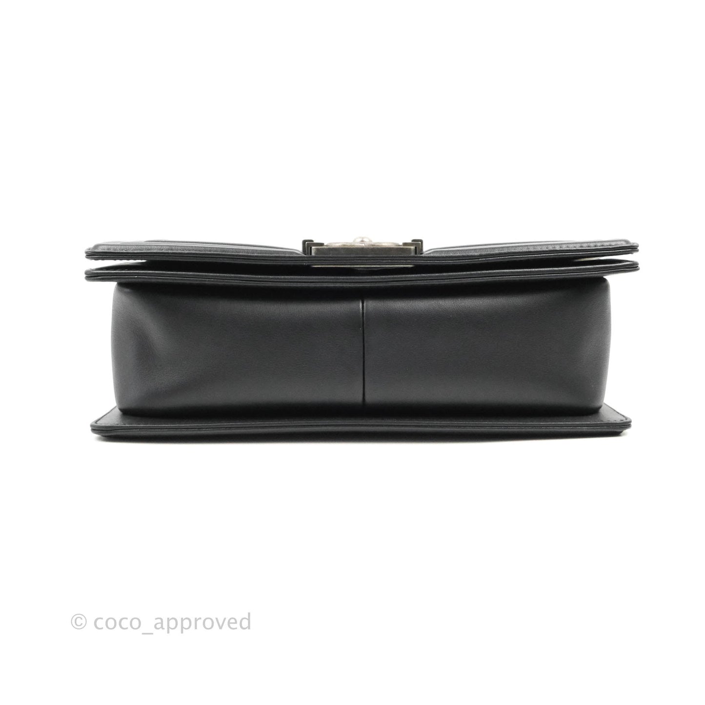 Chanel Quilted Medium Boy Black Calfskin Ruthenium Hardware