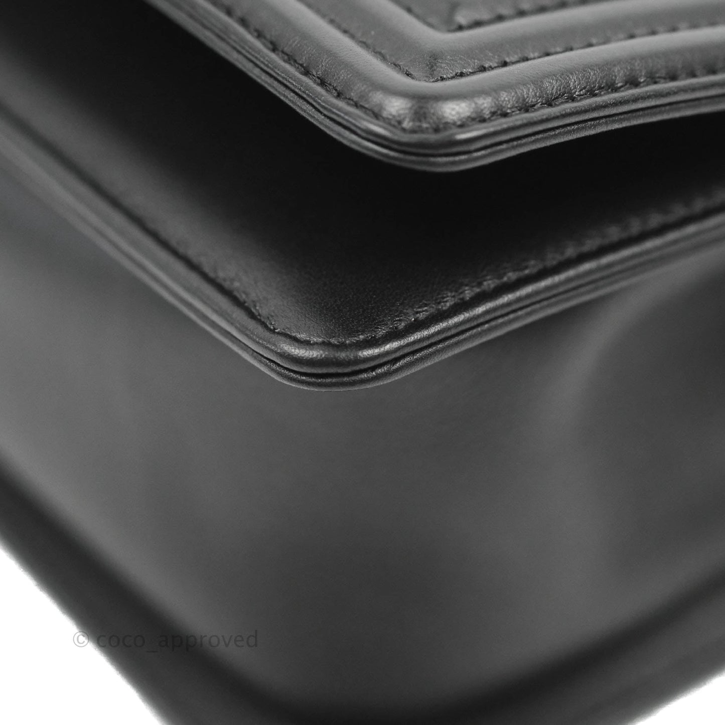 Chanel Quilted Medium Boy Black Calfskin Ruthenium Hardware