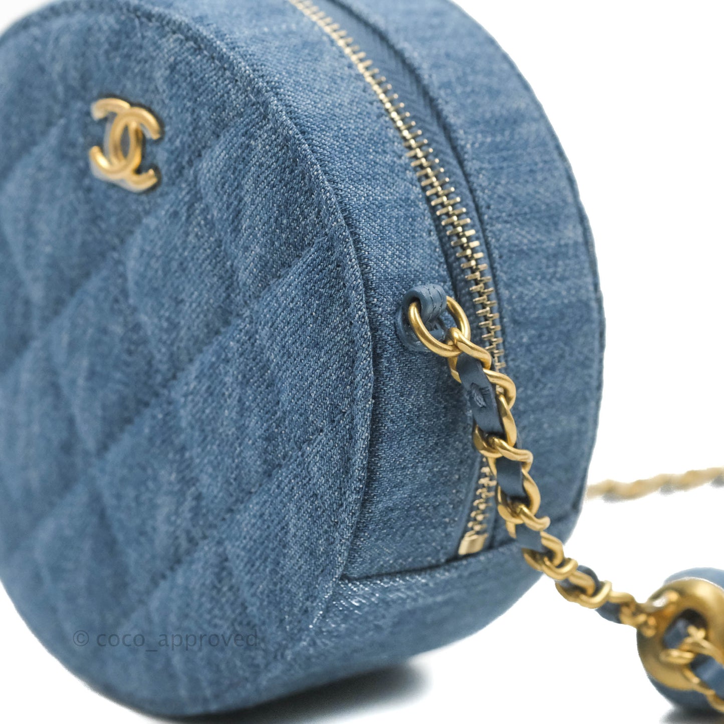 Chanel Quilted Pearl Crush Round Clutch With Chain Denim Aged Gold Hardware