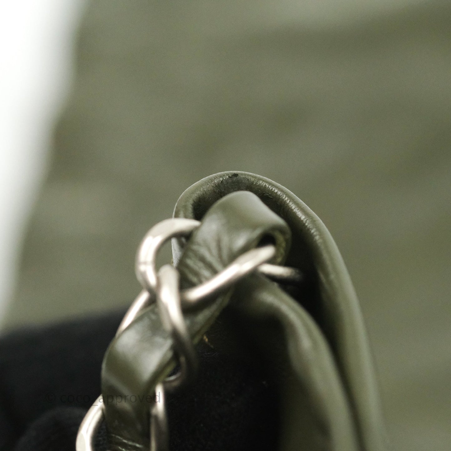 Chanel 22 Medium Army Green Shiny Calfskin Ruthenium Hardware
