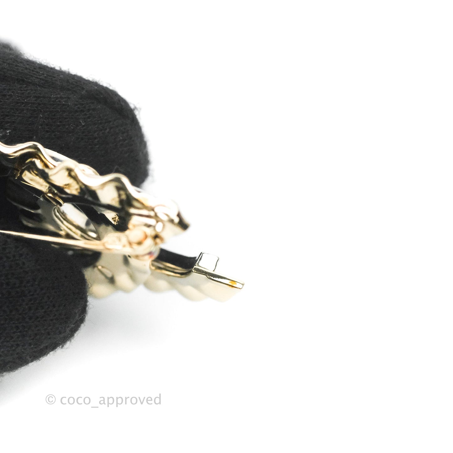 Chanel CC Crystal Brooch Gold Tone 21A