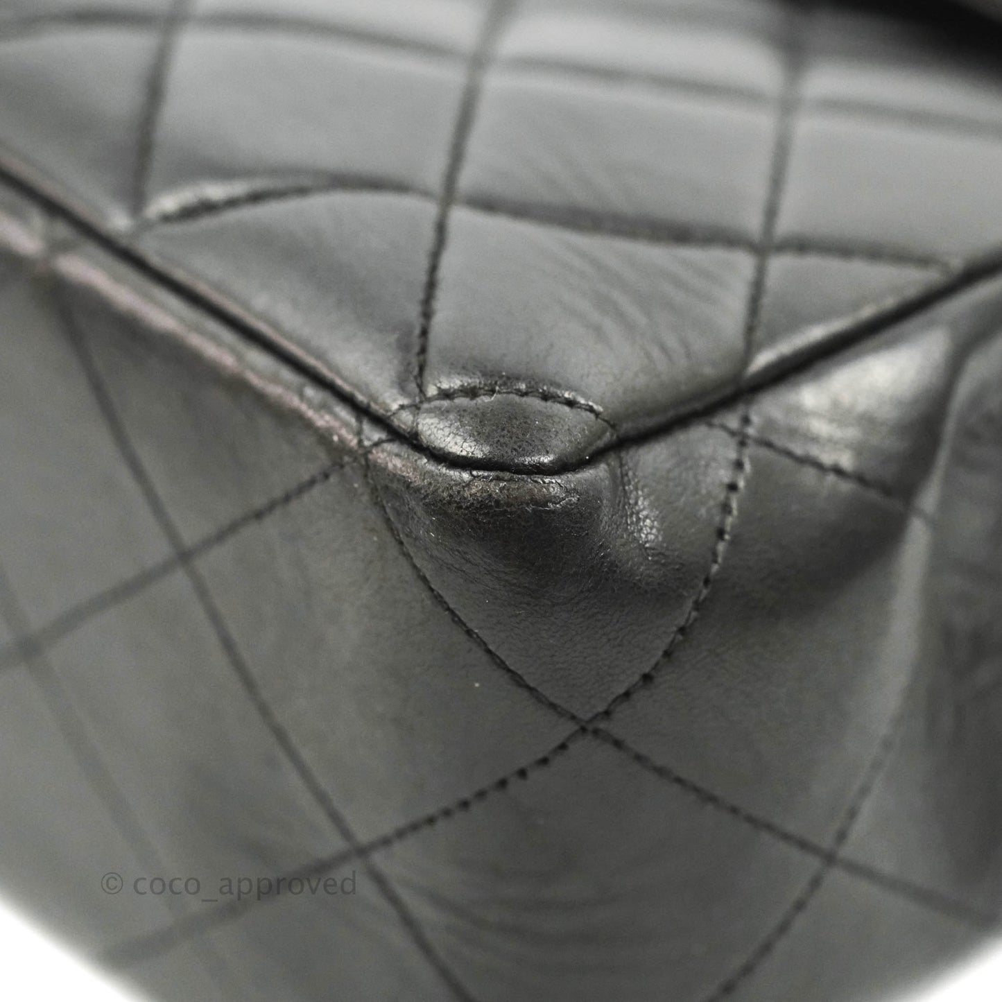 Chanel Vintage Jumbo Single Flap Black Lambskin 24K Gold Hardware